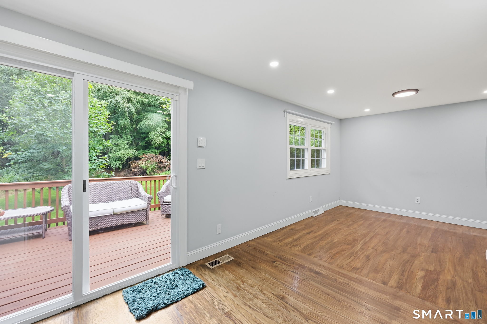 99 Botsford Road photo 9