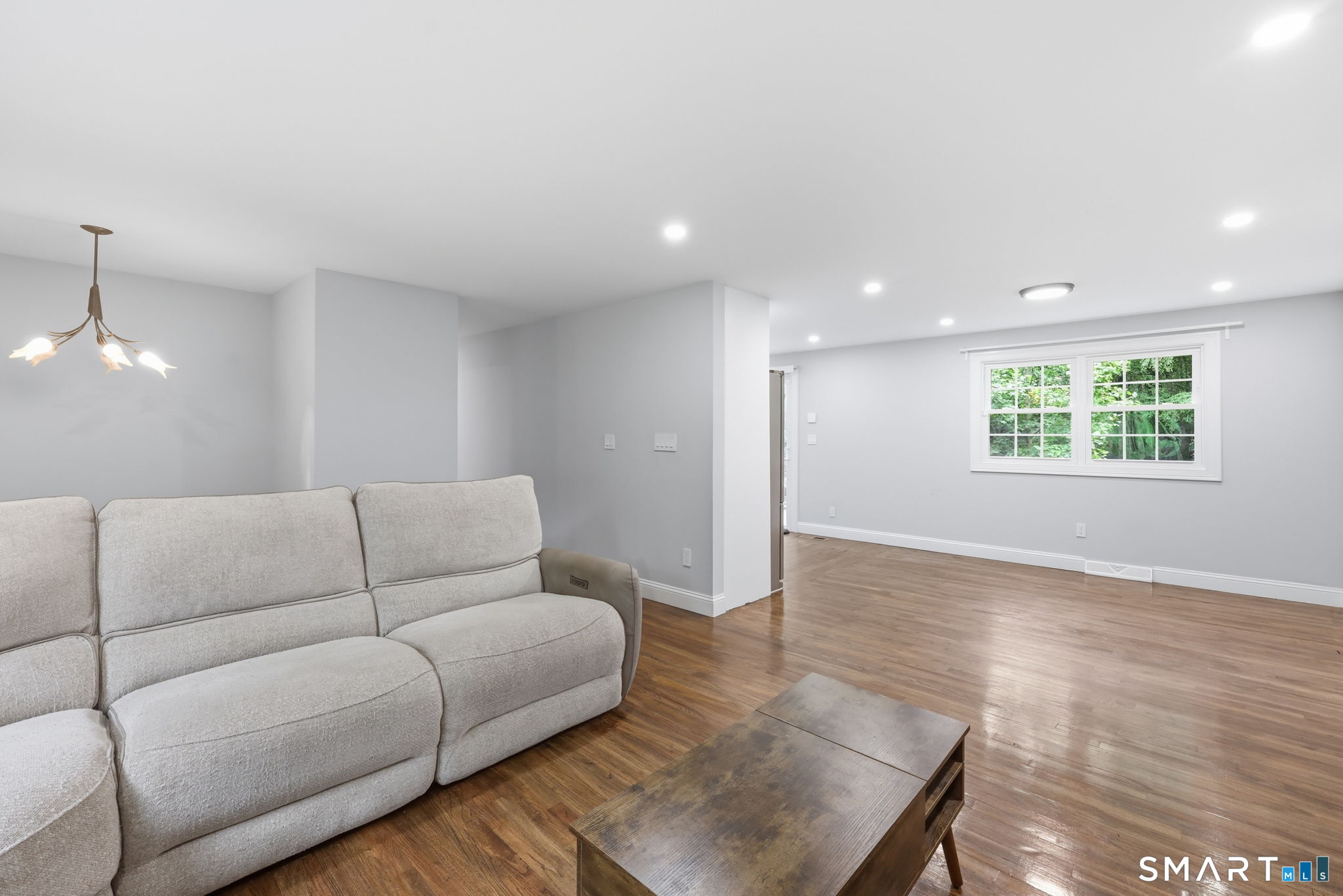 99 Botsford Road photo 12