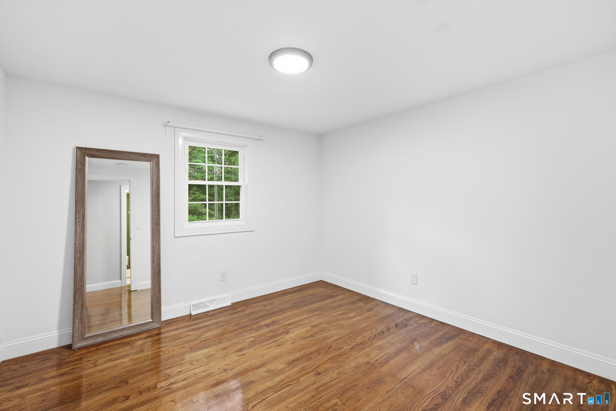 99 Botsford Road photo 19