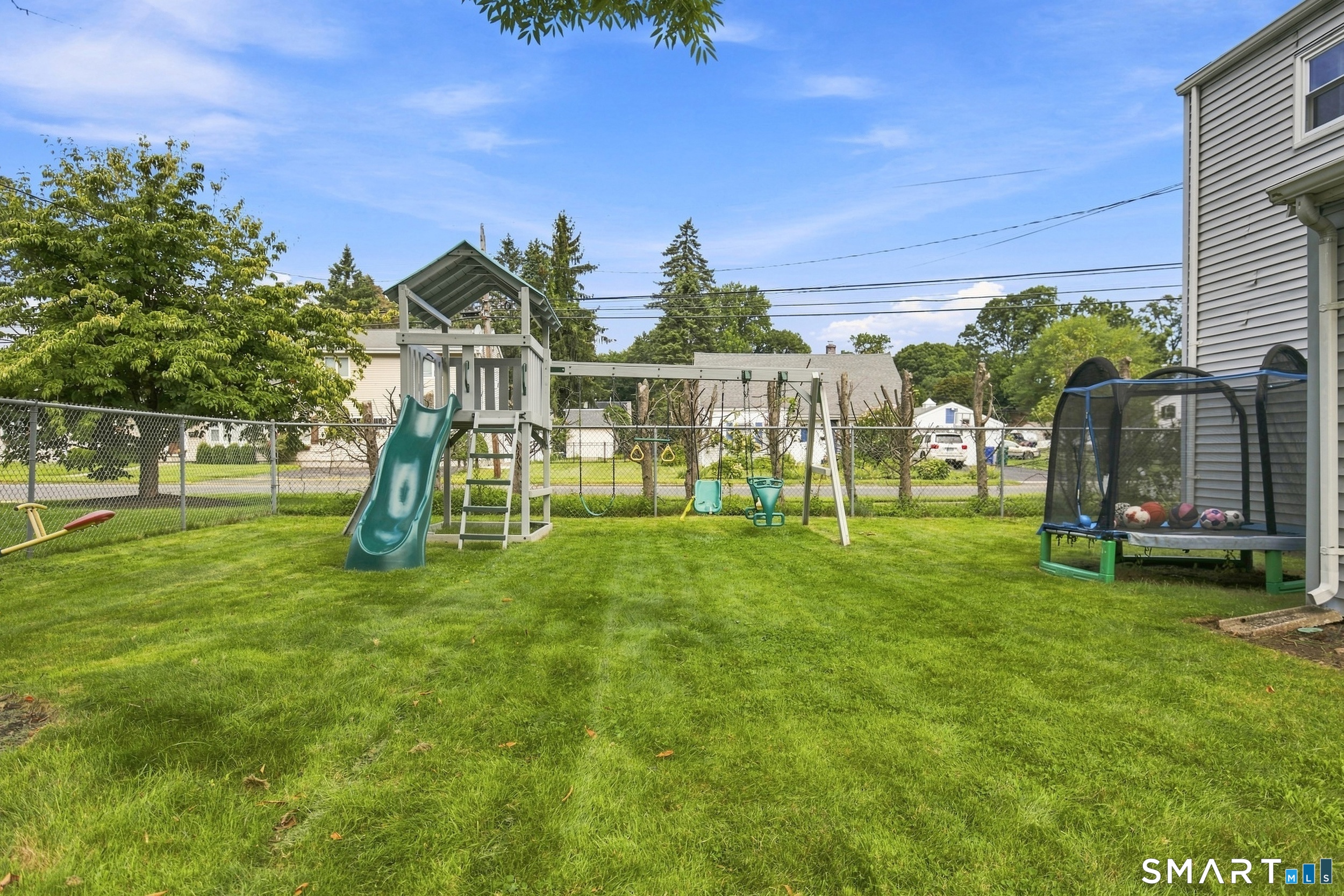 Photo 30 of Single family home for sale at 270 Delaware Dr, Stratford, CT 06614 | MLS# 24202707 | Listing updated on 2026-09-13