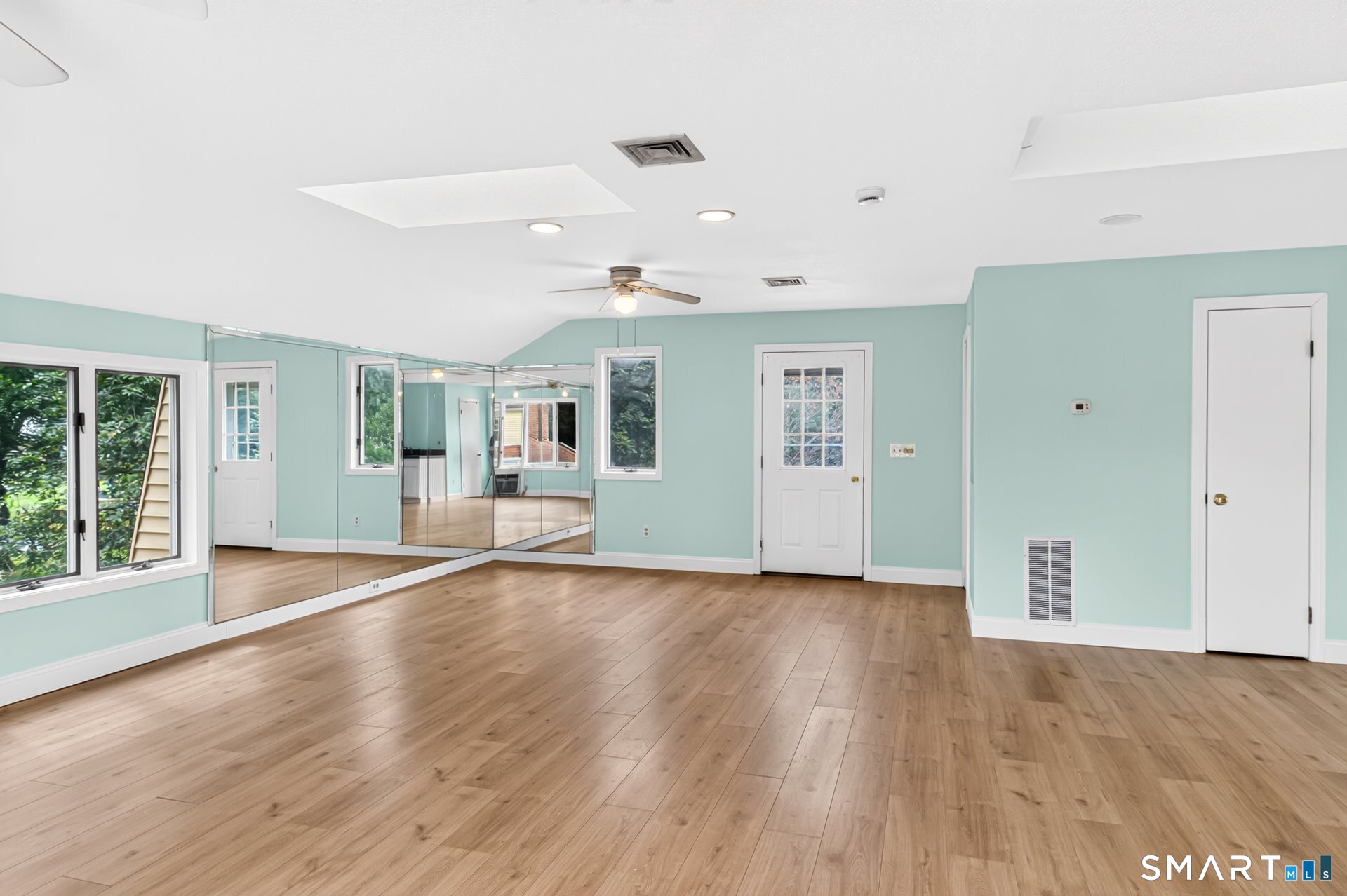 22 Miller Road photo 34