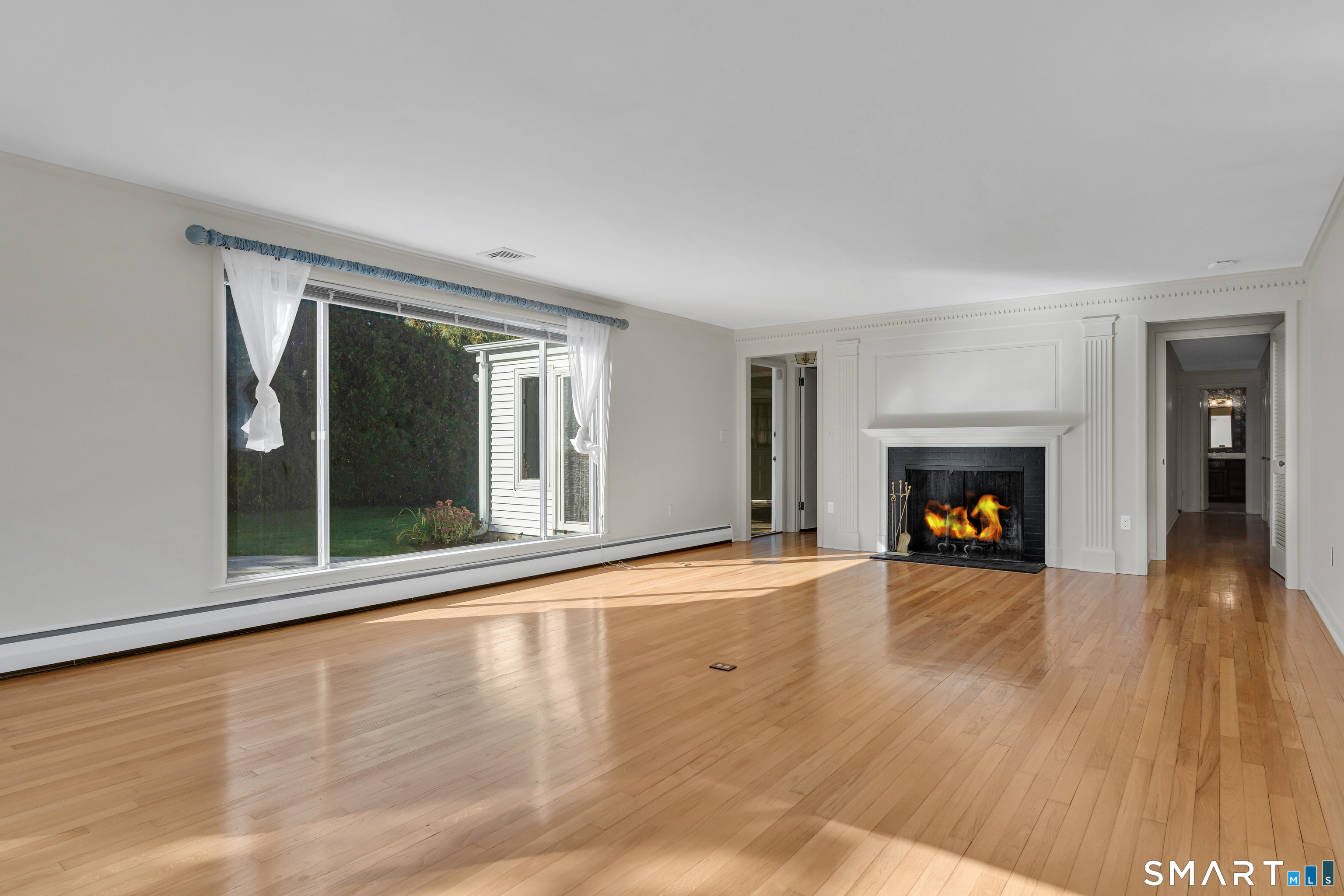 14 Neptune Avenue photo 4