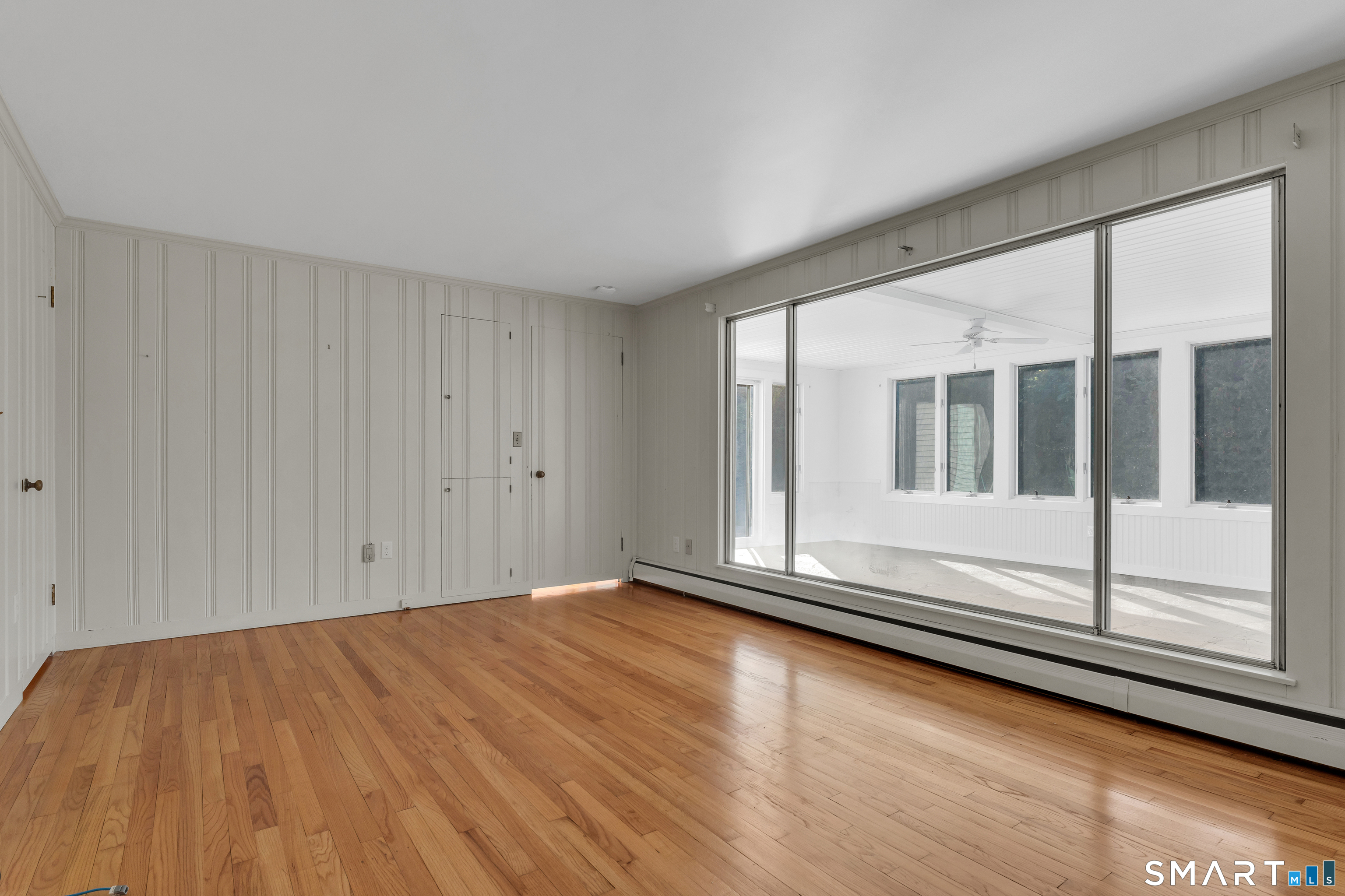 14 Neptune Avenue photo 9