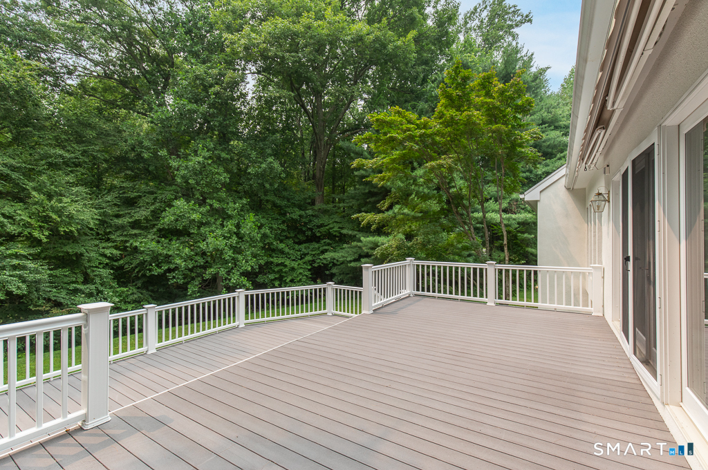 30 Grouse Lane photo 35