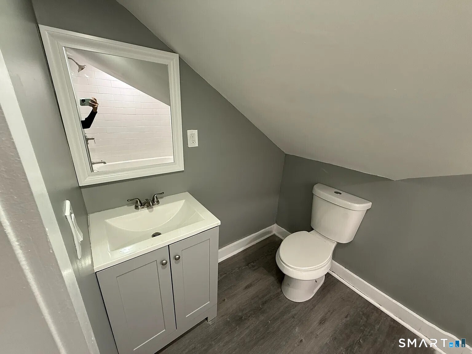 180 Portsea Street Unit #1 photo 3