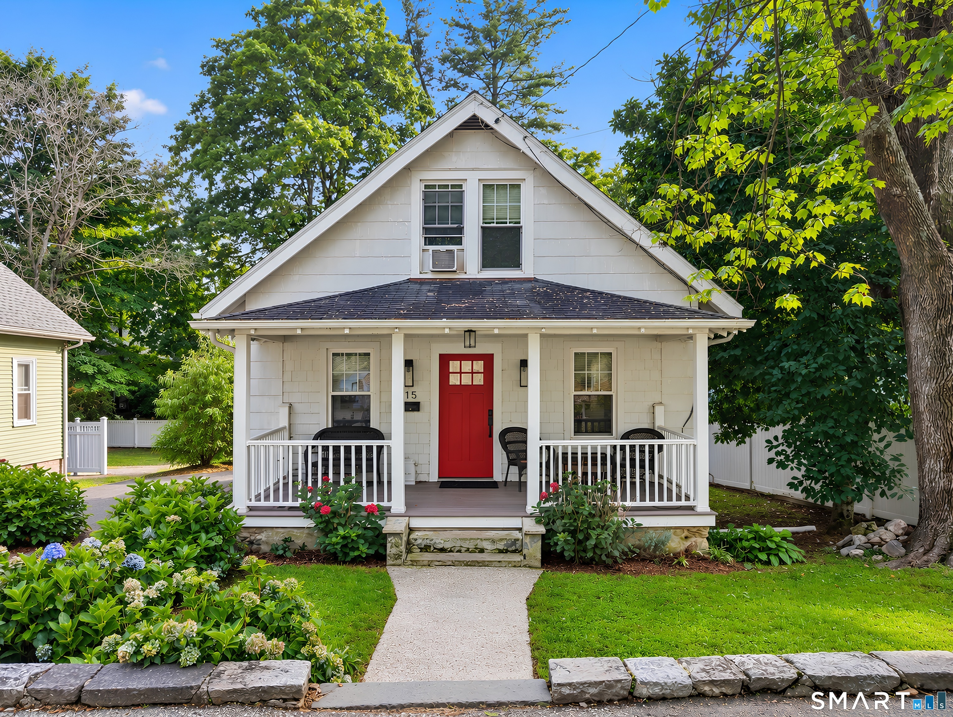 Photo 31 of Single family home for sale at 15 Mead St, Stamford, CT 06907 | MLS# 24203480 | Listing updated on 2026-09-13