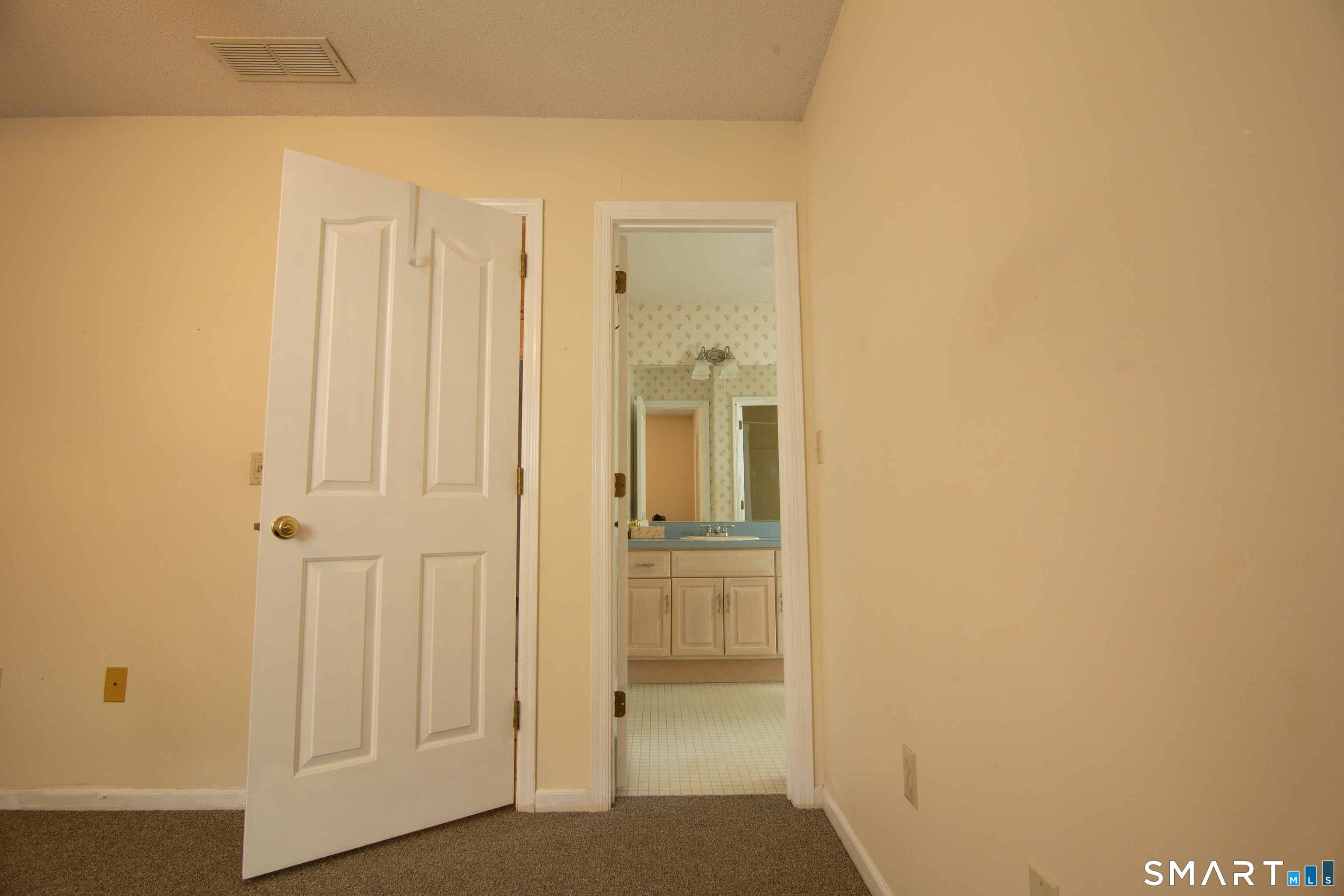 101 Curtis Street Unit #1 photo 34