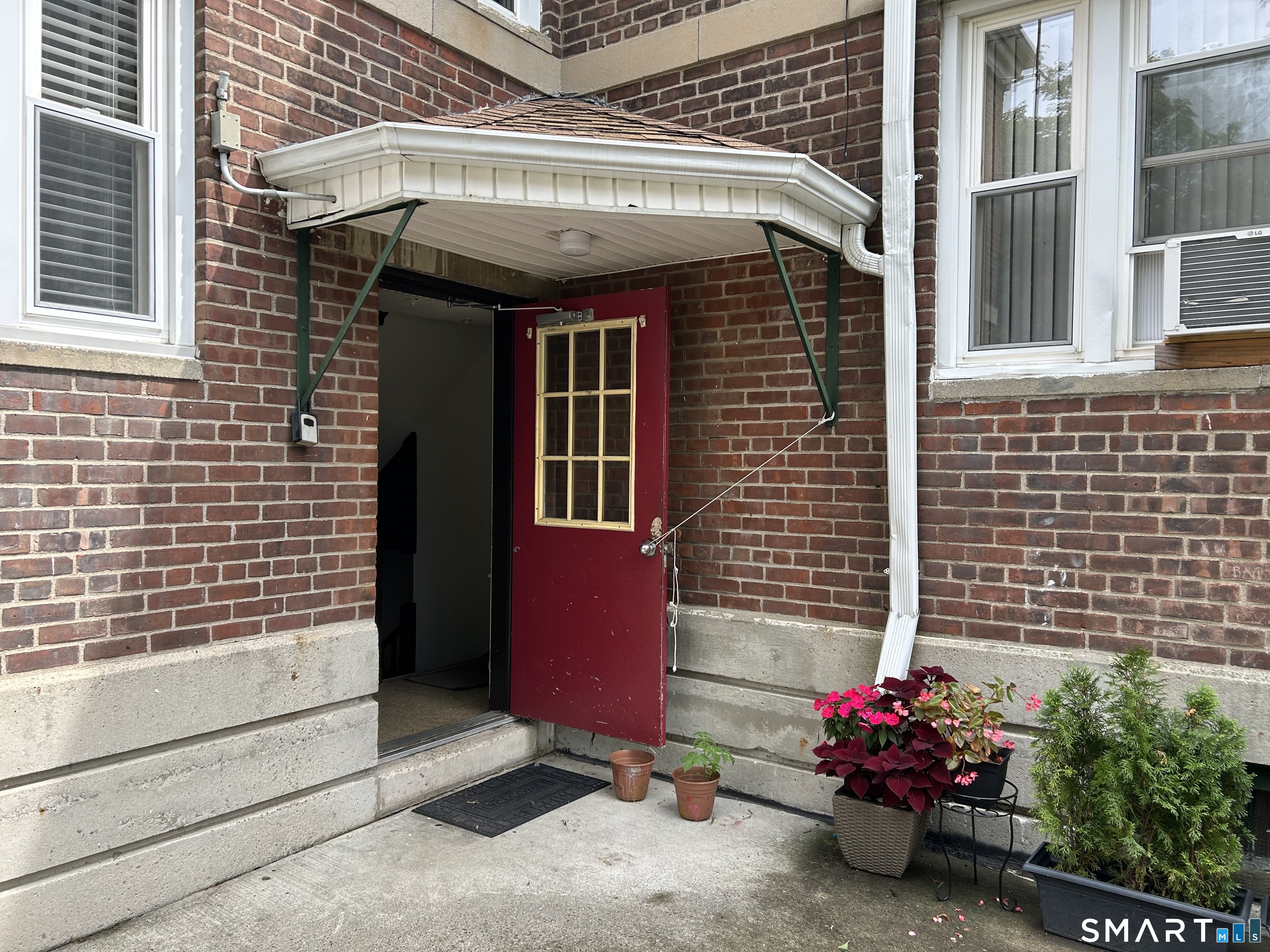 Photo 1 of Condo for sale at 335 N Bishop Ave #12, Bridgeport, CT 06610 | MLS# 24204541 | Listing updated on 2026-09-06