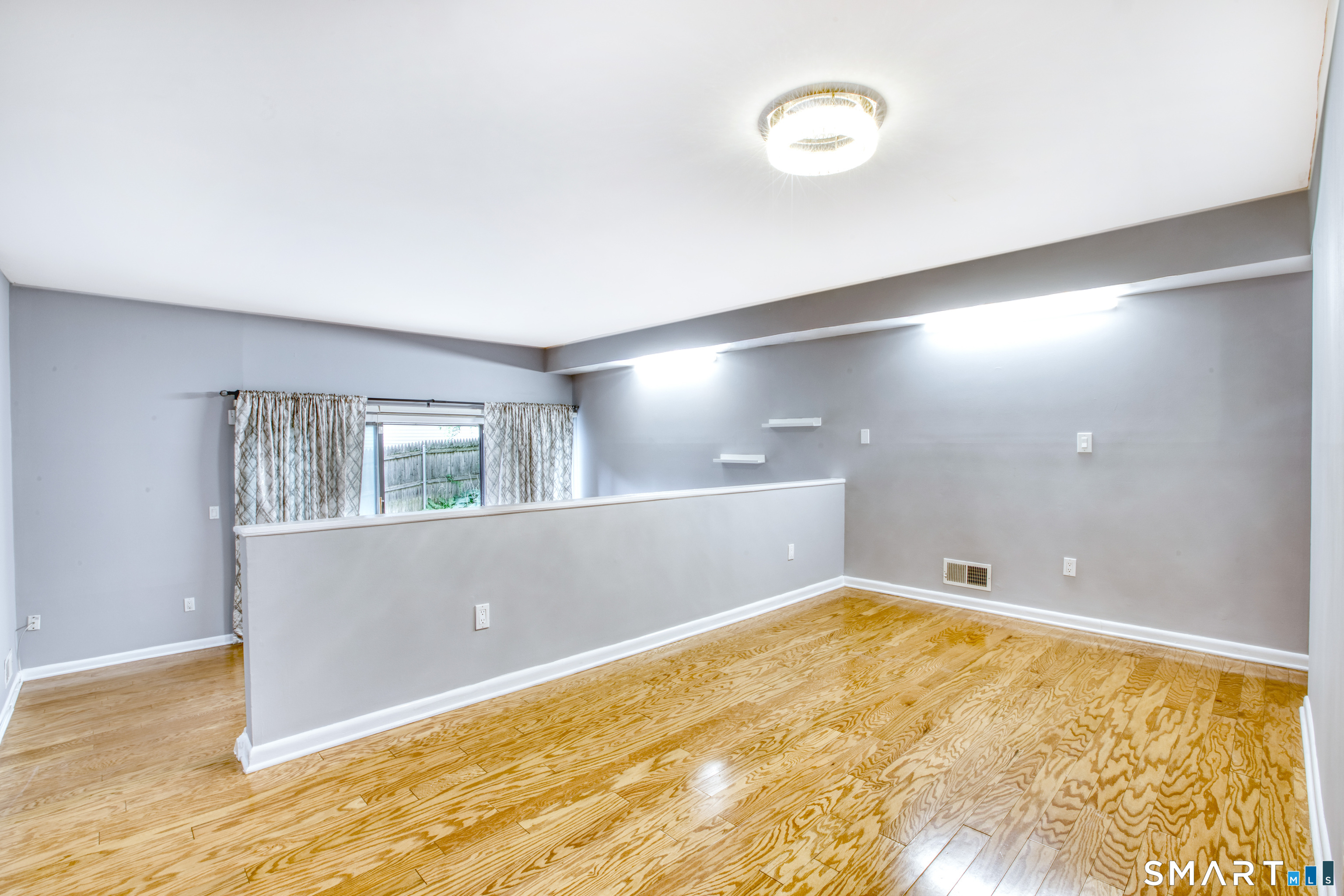 100 Hope Street, Stamford, Connecticut photo 5