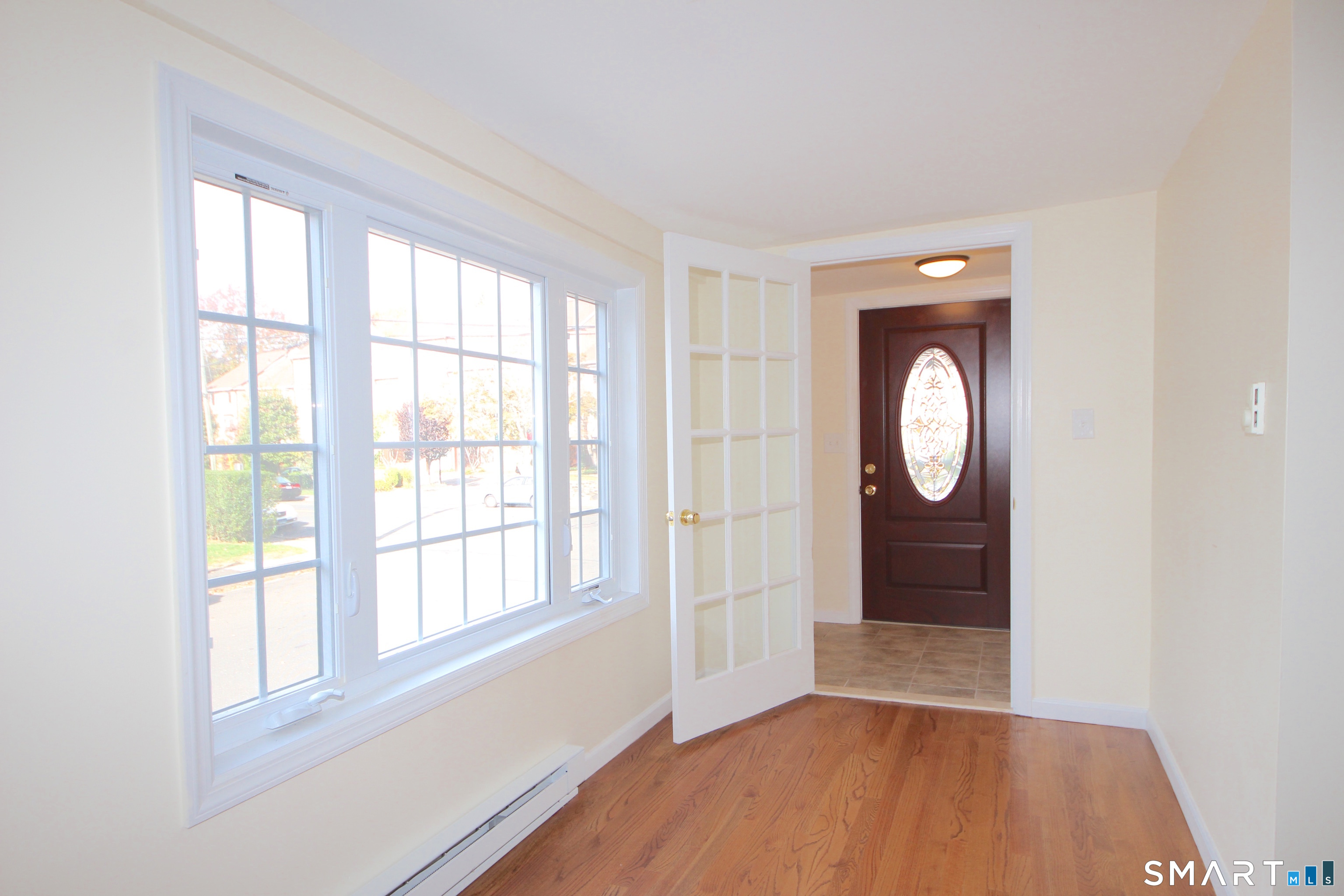 49 Pleasant Street, Stamford, Connecticut photo 2