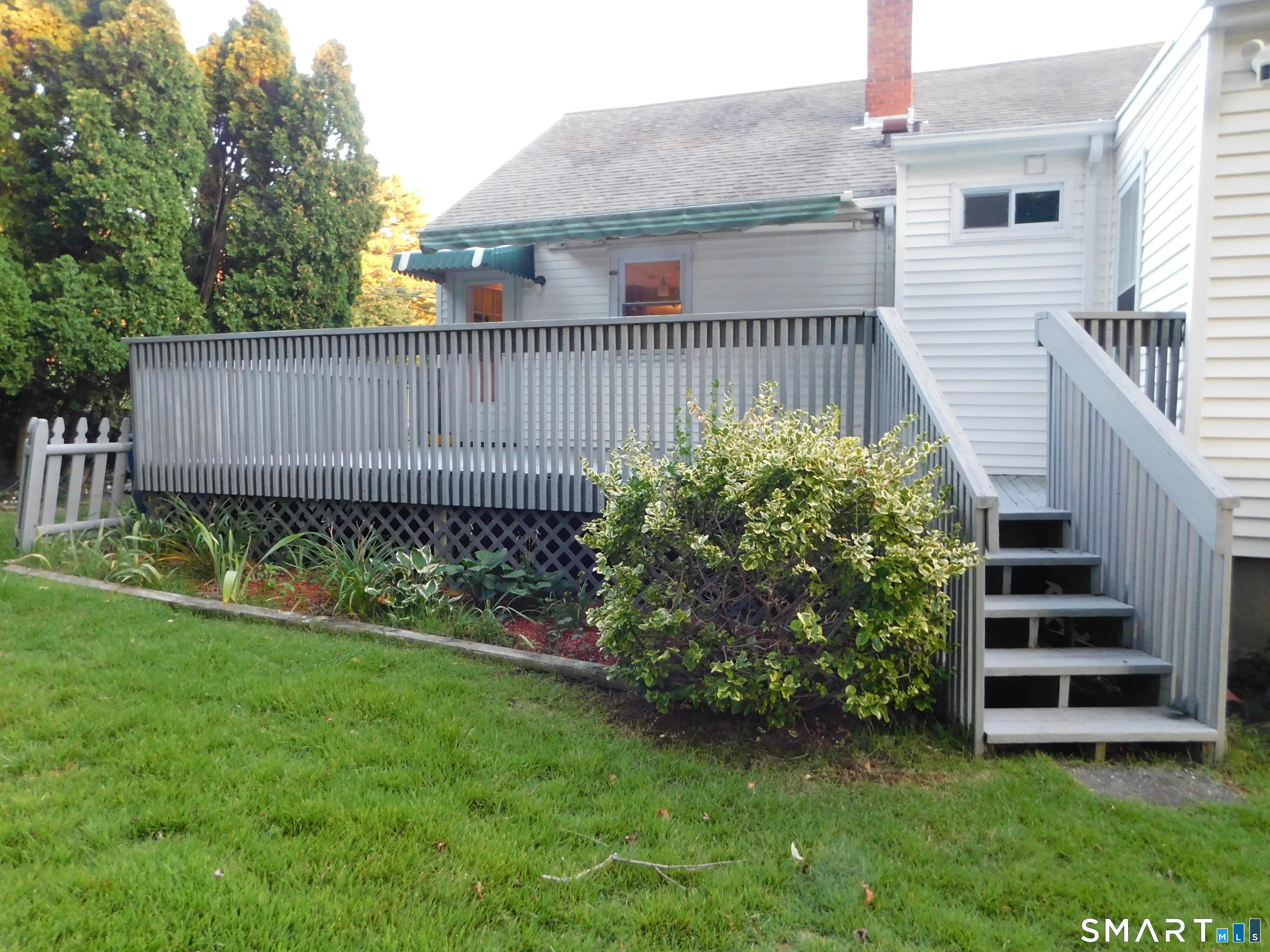 Photo 4 of Single family home for sale at 43 Farmington Ave, New London, CT 06320 | MLS# 24204423 | Listing updated on 2026-09-26