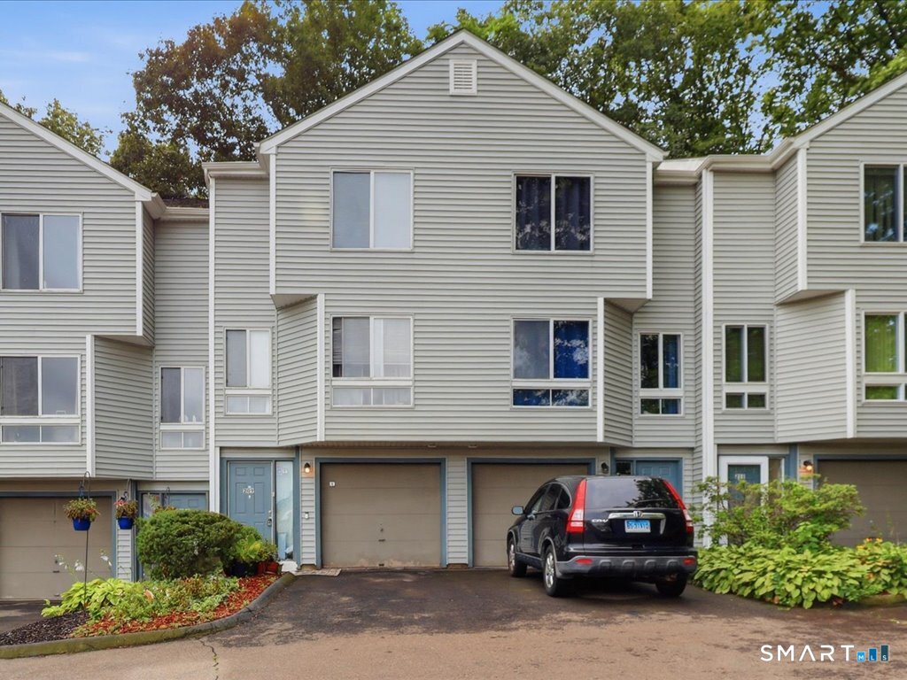 Photo 1 of Townhouse for sale at 1423 Quinnipiac Ave #209, New Haven, CT 06513 | MLS# 24203710 | Listing updated on 2026-09-13