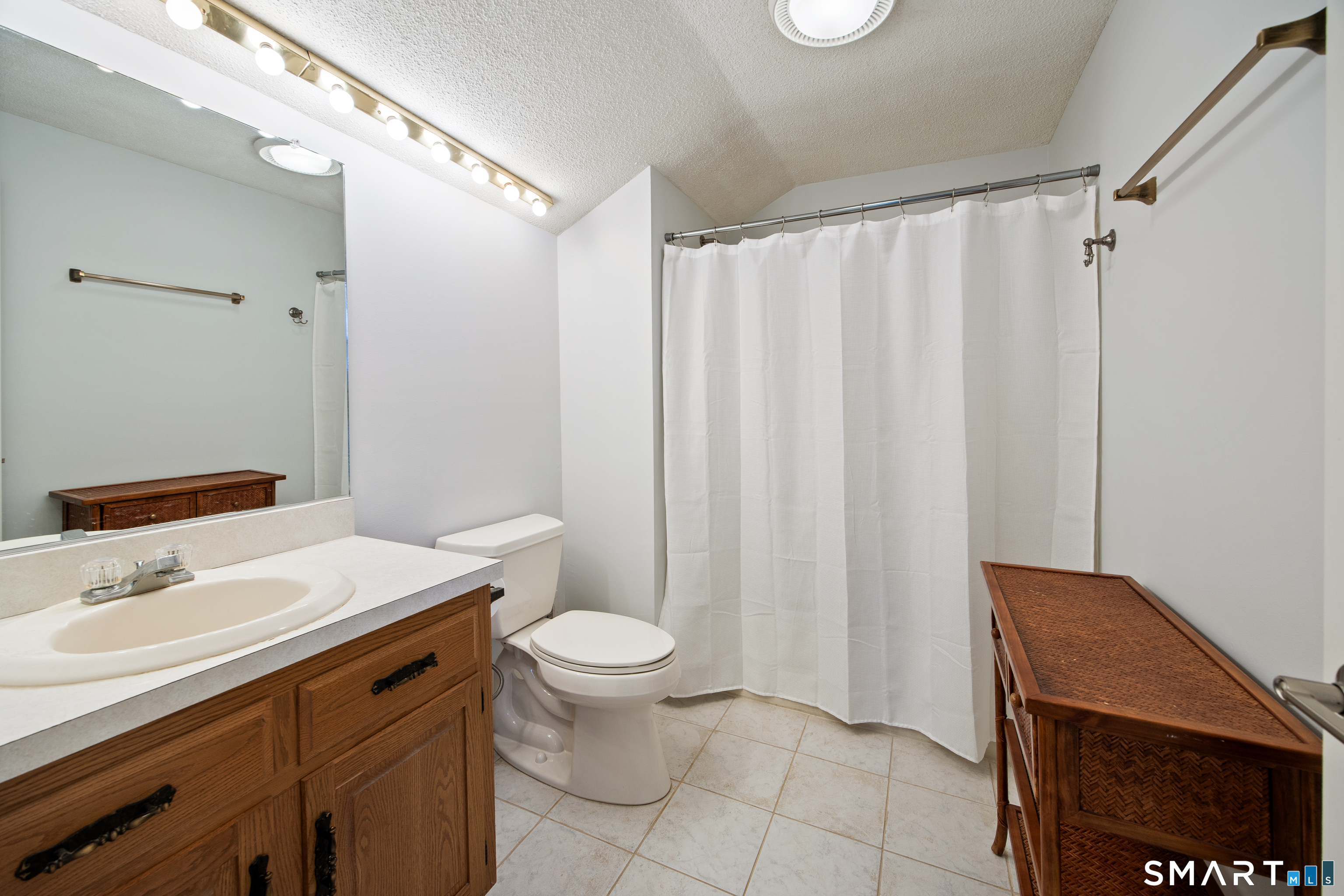 697 South End Road Unit #8 photo 25