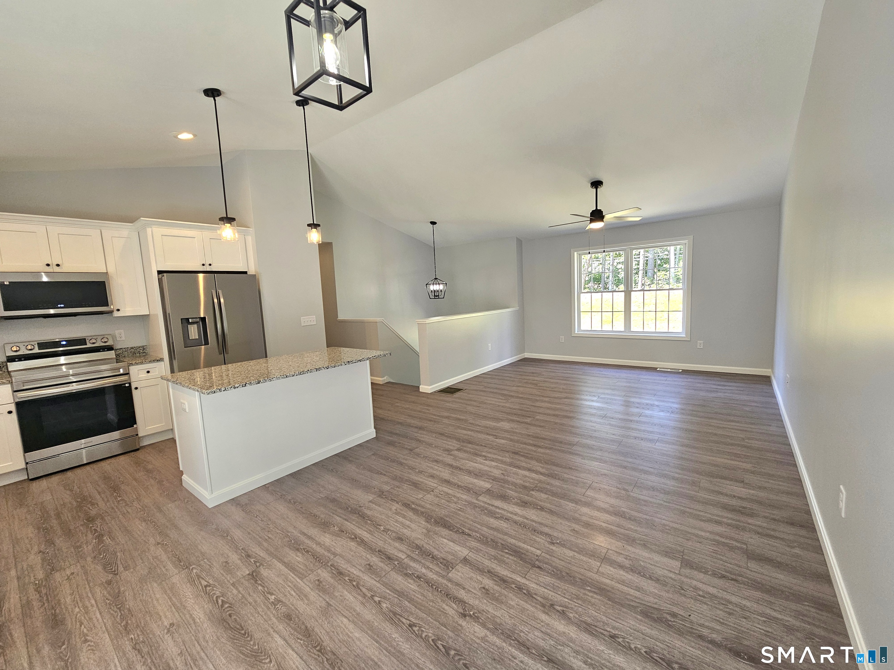 4 John Drive photo 12