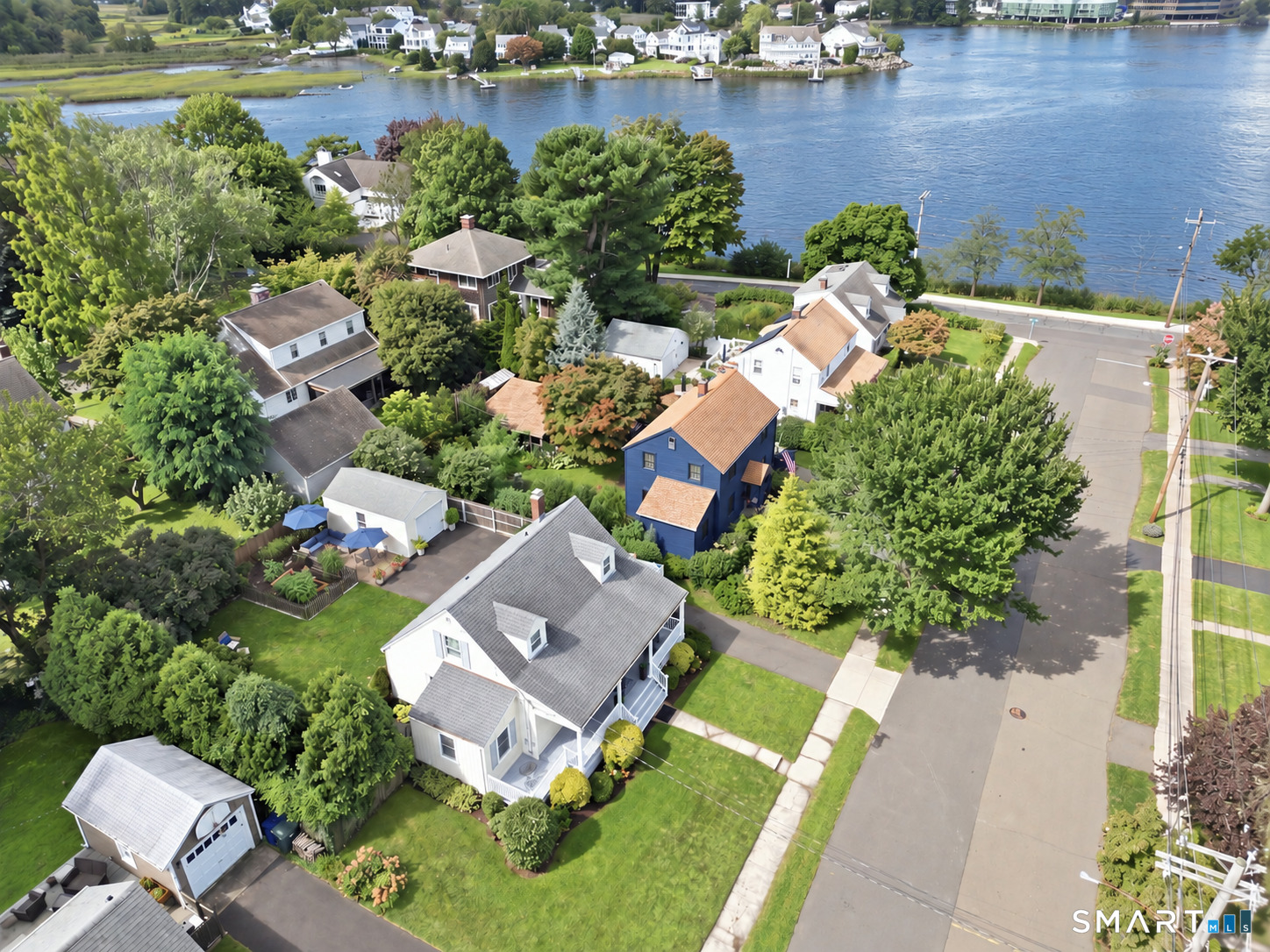 Photo 36 of Single family home for sale at 501 Lake Ave, Bridgeport, CT 06605 | MLS# 24202510 | Listing updated on 2026-09-13