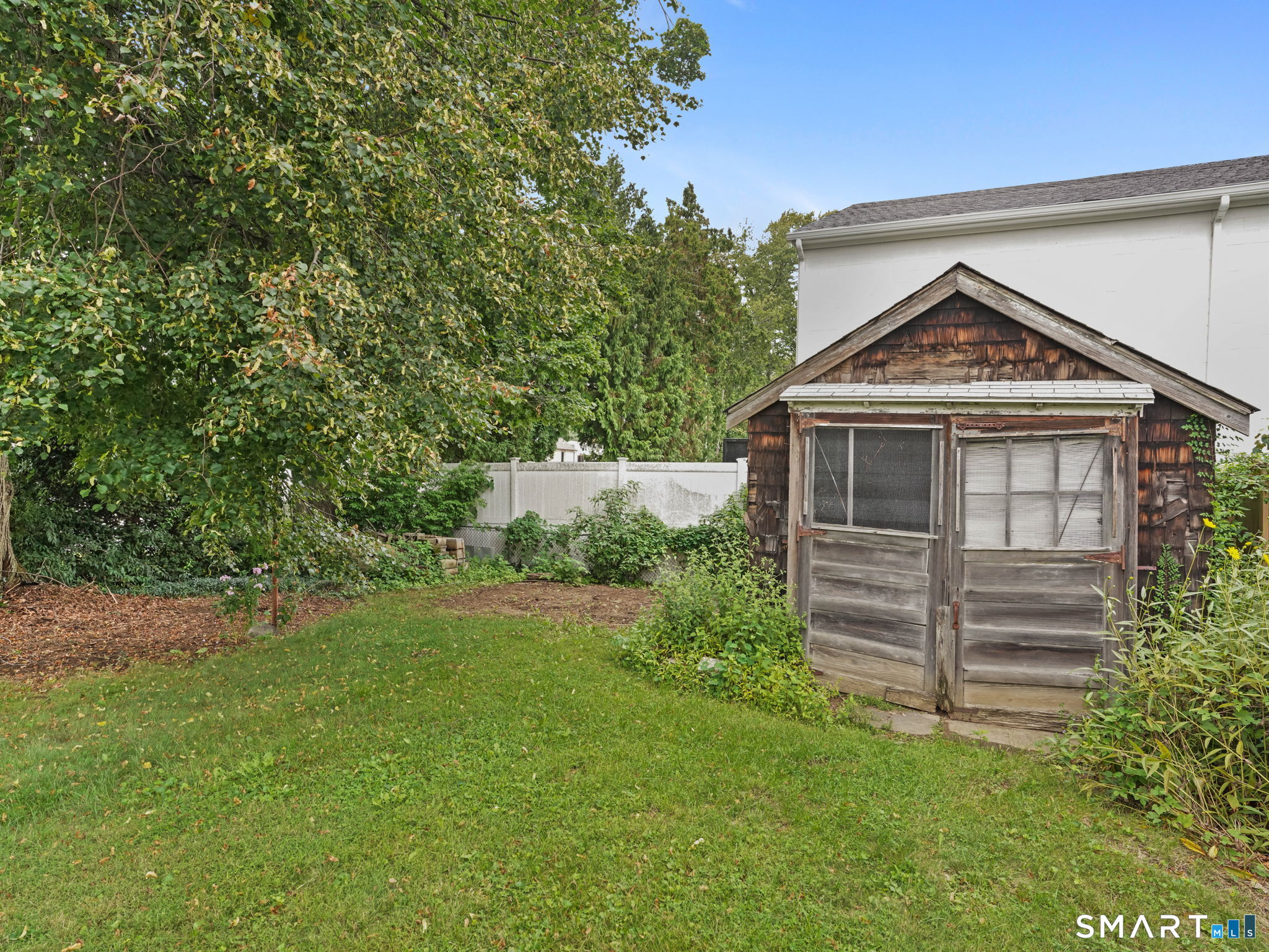 Photo 32 of Single family home for sale at 23 Forest Lawn Ave, Stamford, CT 06905 | MLS# 24203885 | Listing updated on 2026-09-14