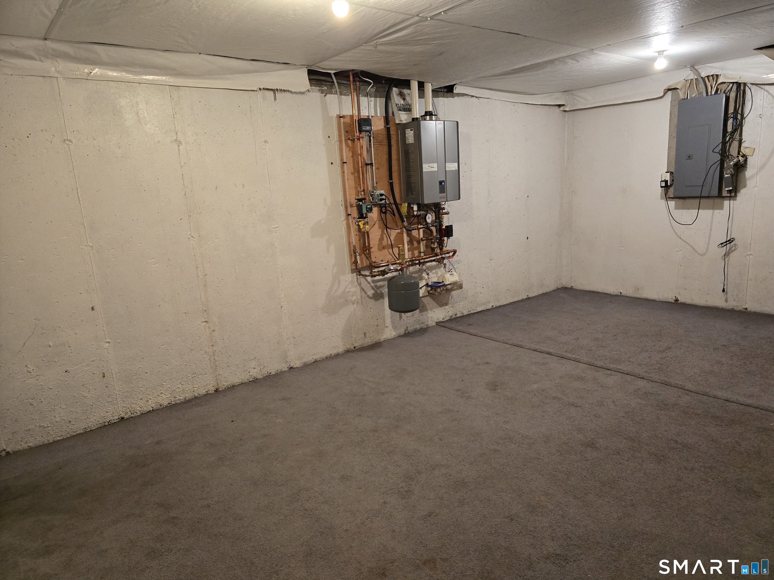 48-C Morgan Avenue photo 24