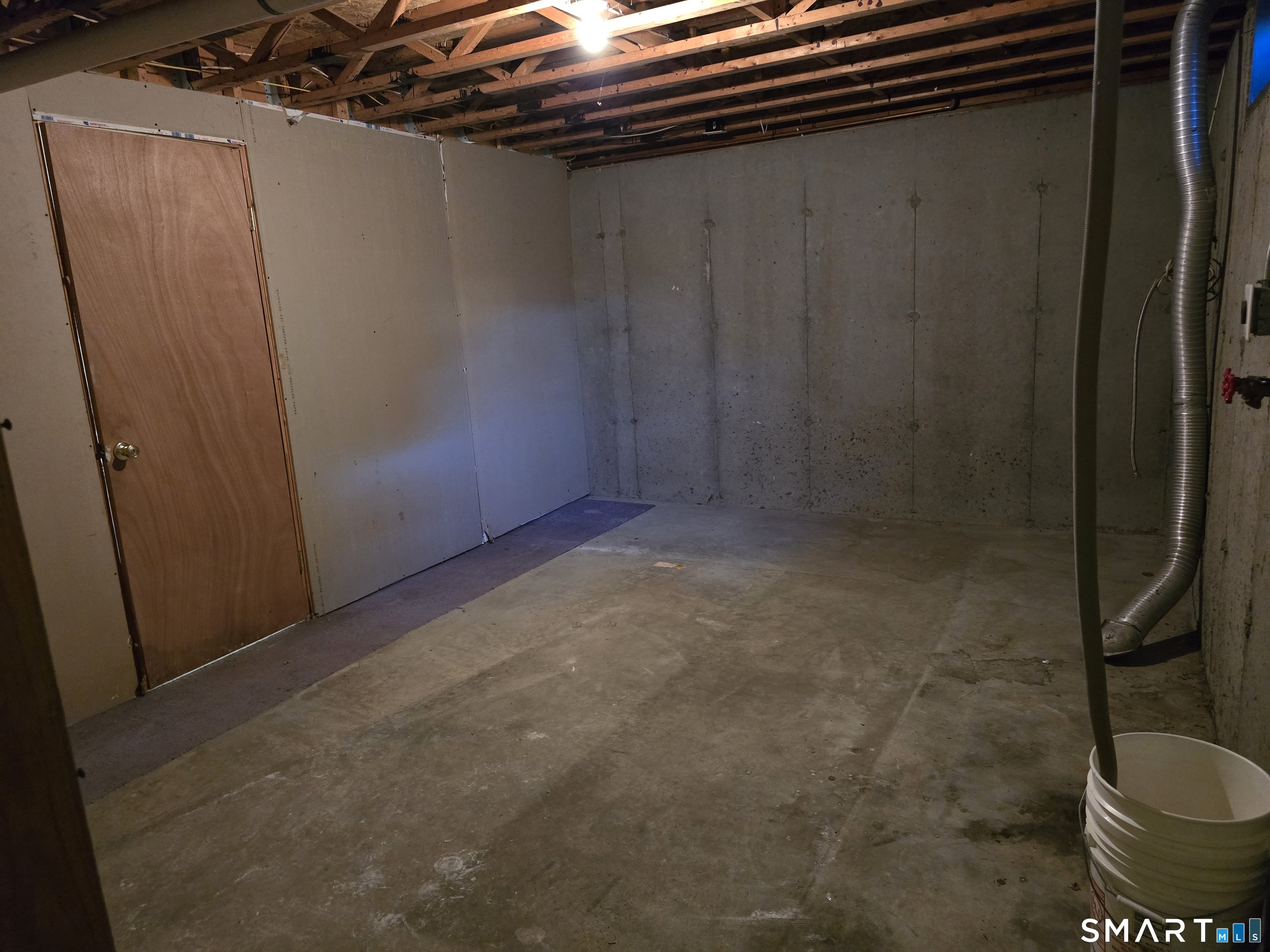 48-C Morgan Avenue photo 25