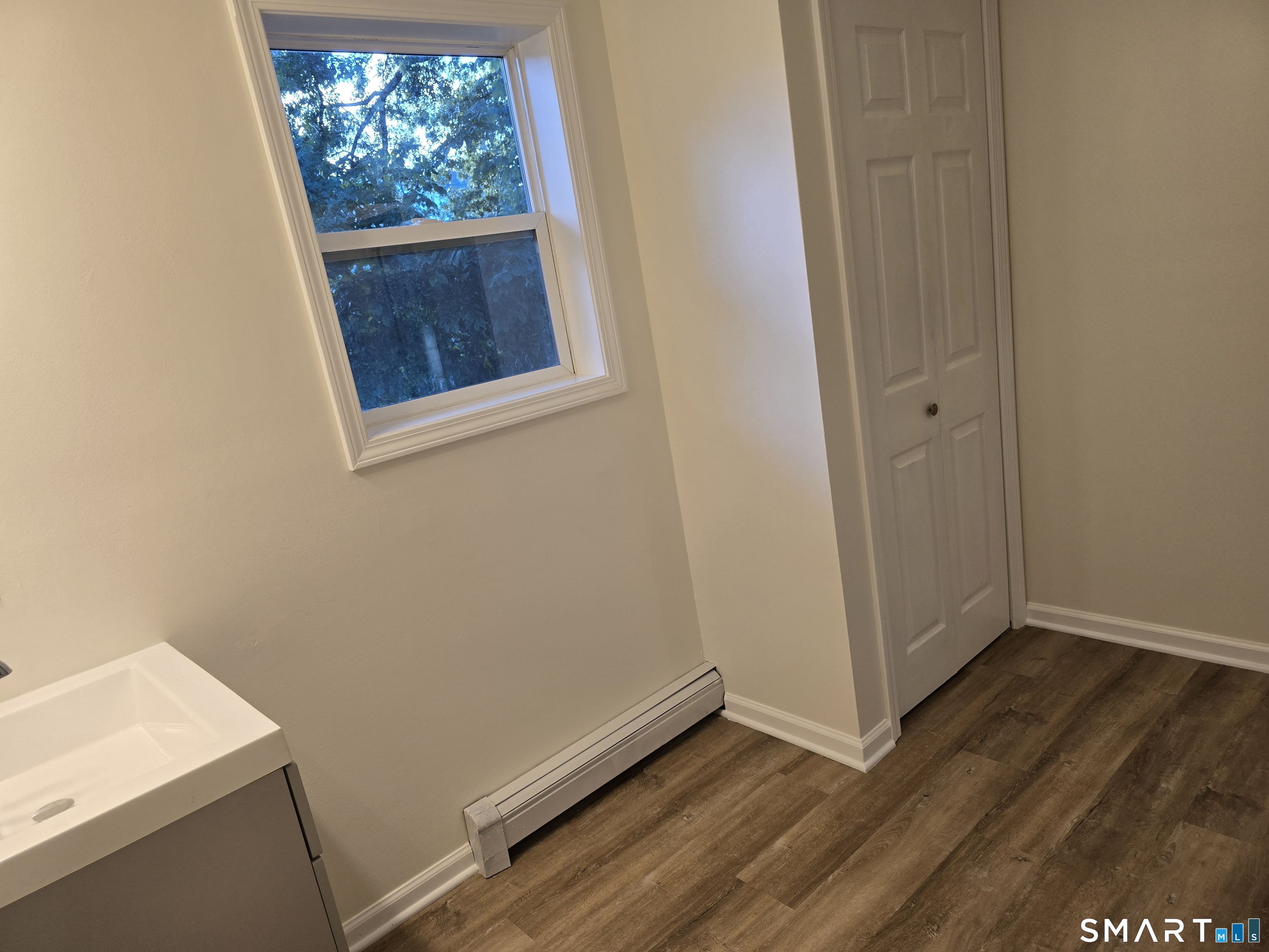 48-C Morgan Avenue photo 8