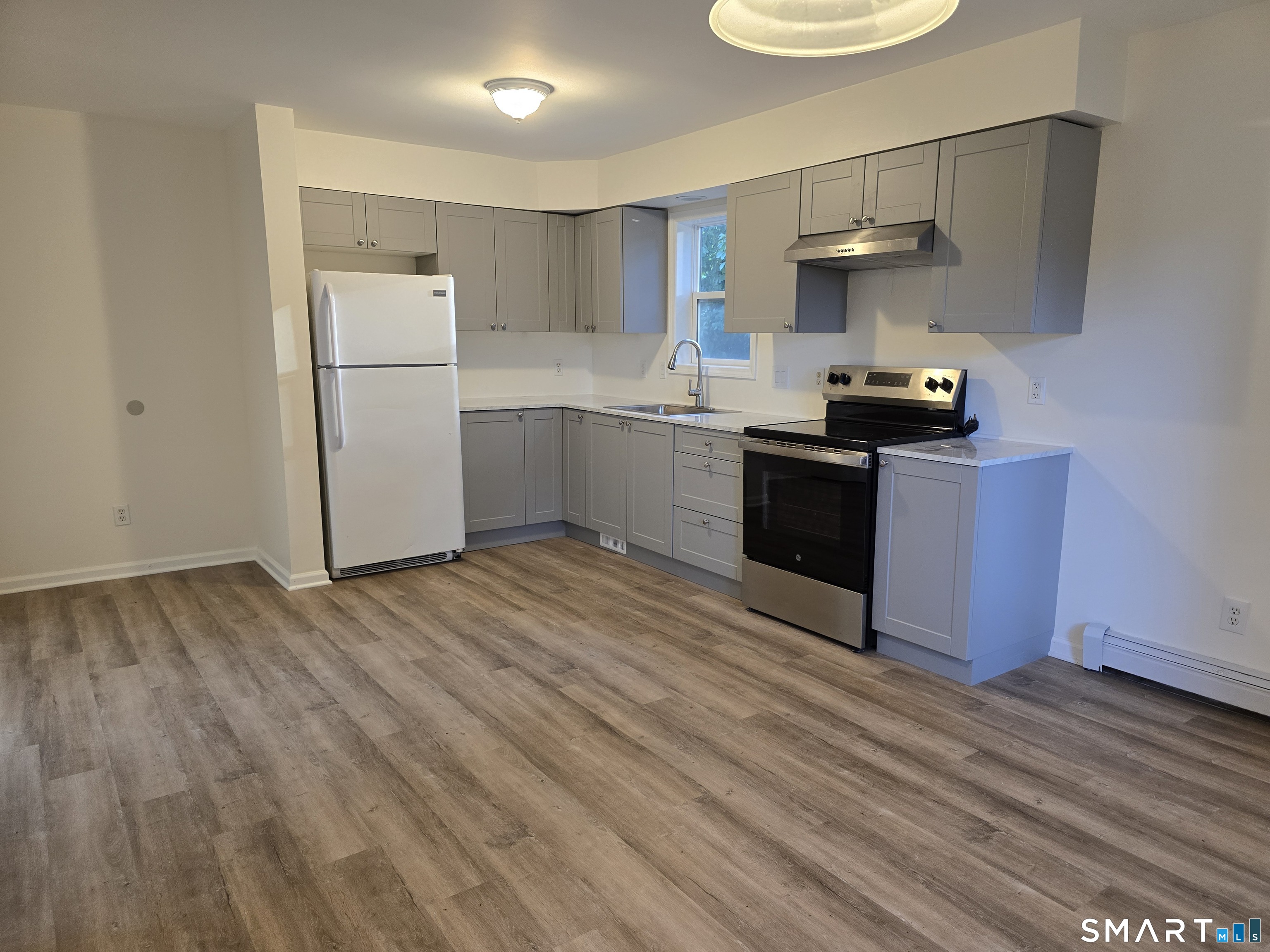 48-C Morgan Avenue photo 17
