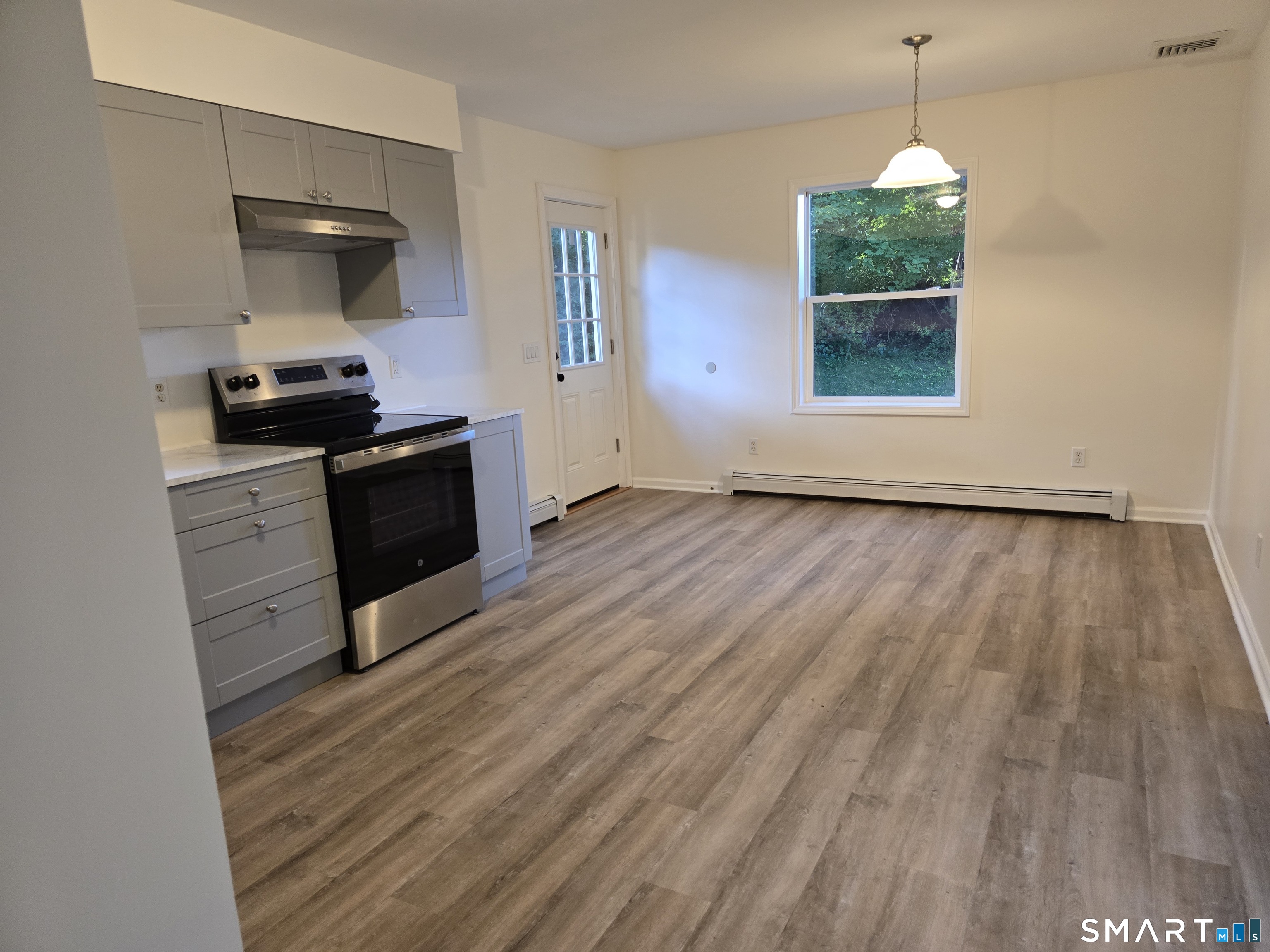 48-C Morgan Avenue photo 18