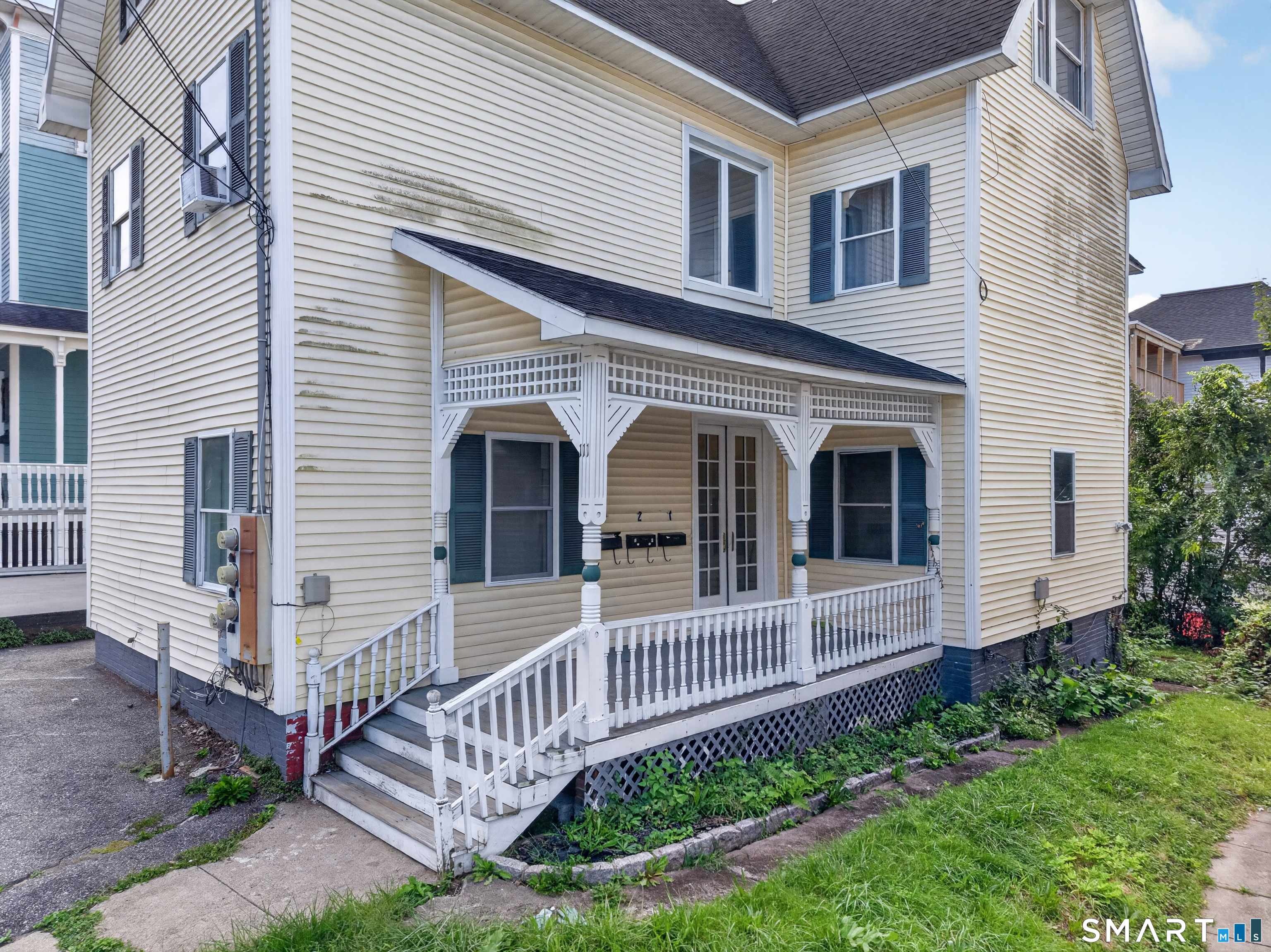 111 Laurel Hill Avenue photo 3