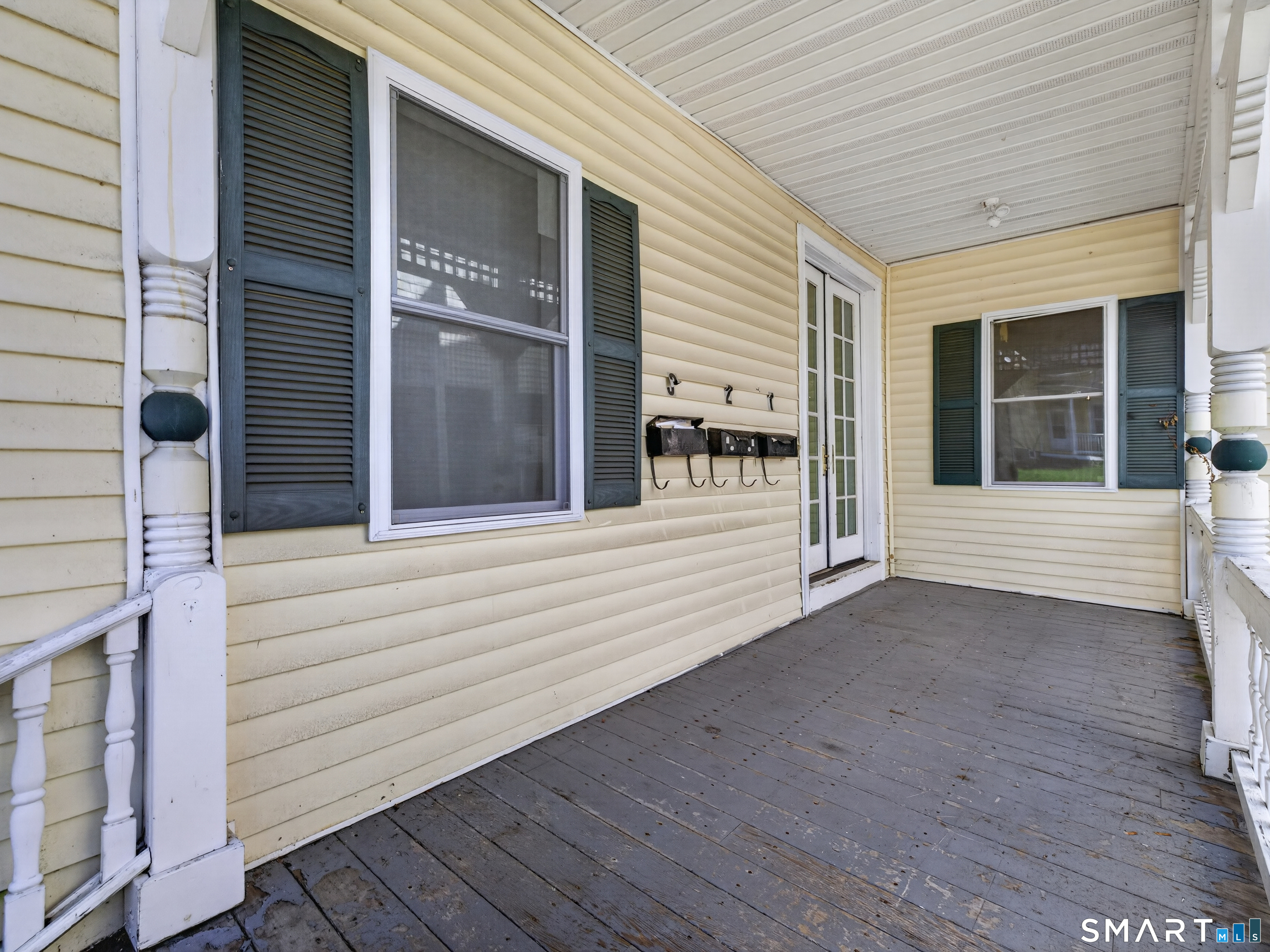 111 Laurel Hill Avenue photo 4