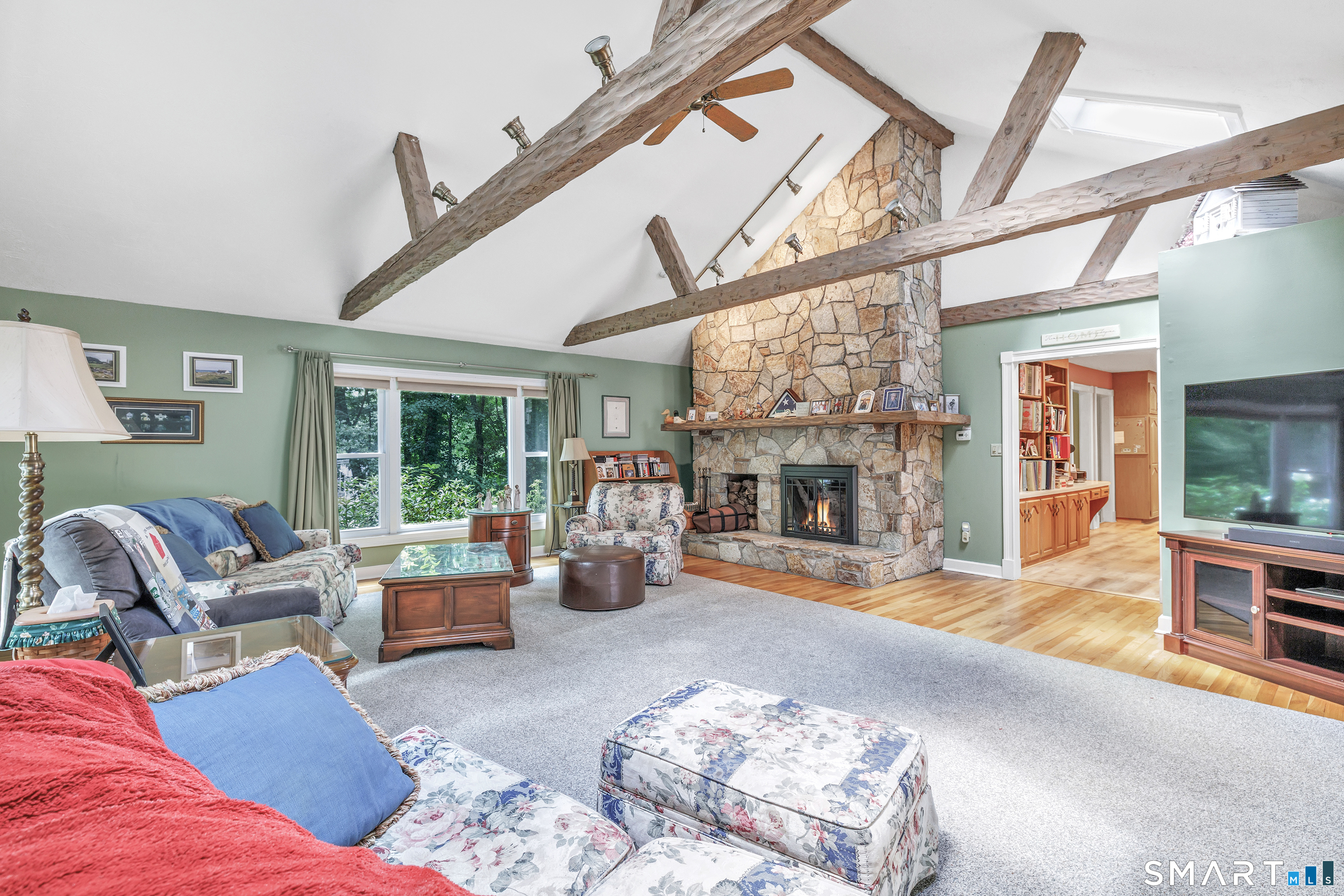 61 Greenbriar Road photo 17