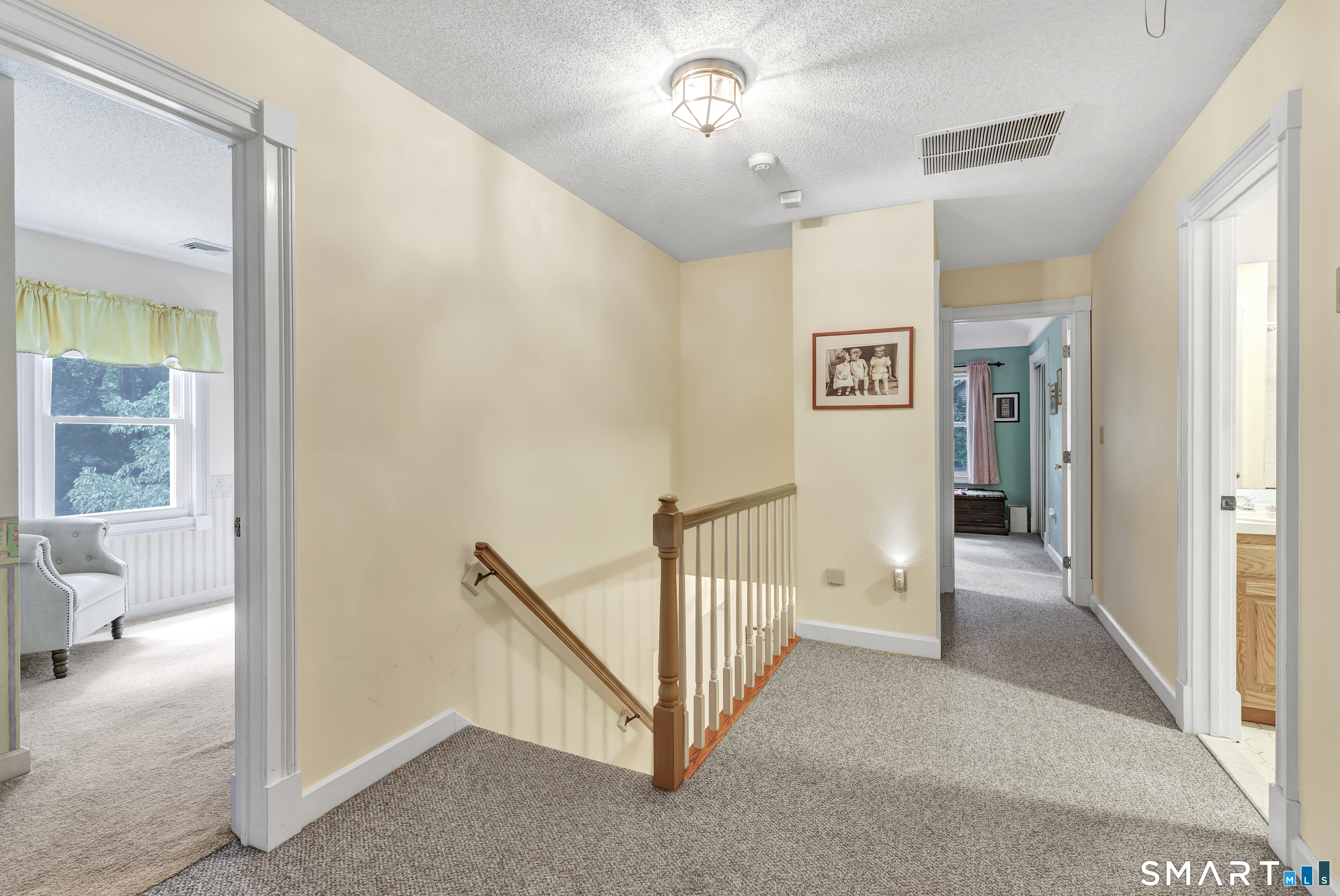 61 Greenbriar Road photo 22