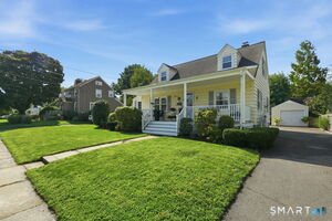 501 Lake, Bridgeport