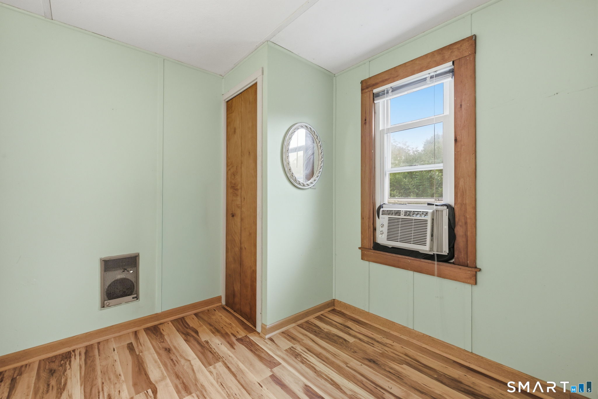 4 Walnut Road photo 26