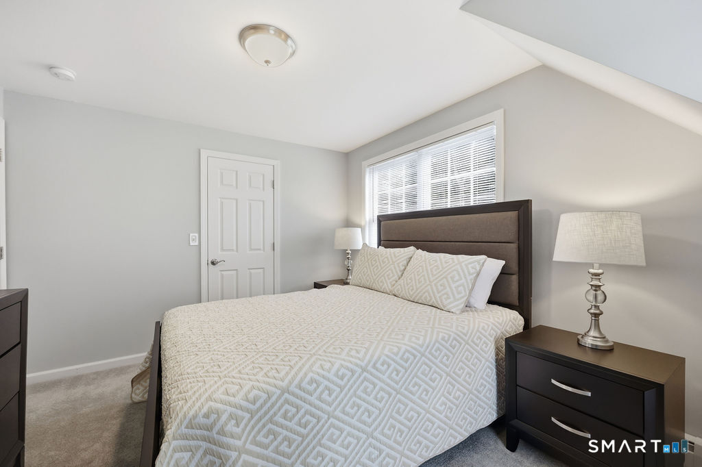 28 Tennyson Road photo 17