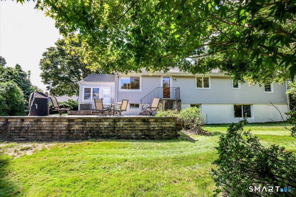 86 Crown Street photo 25