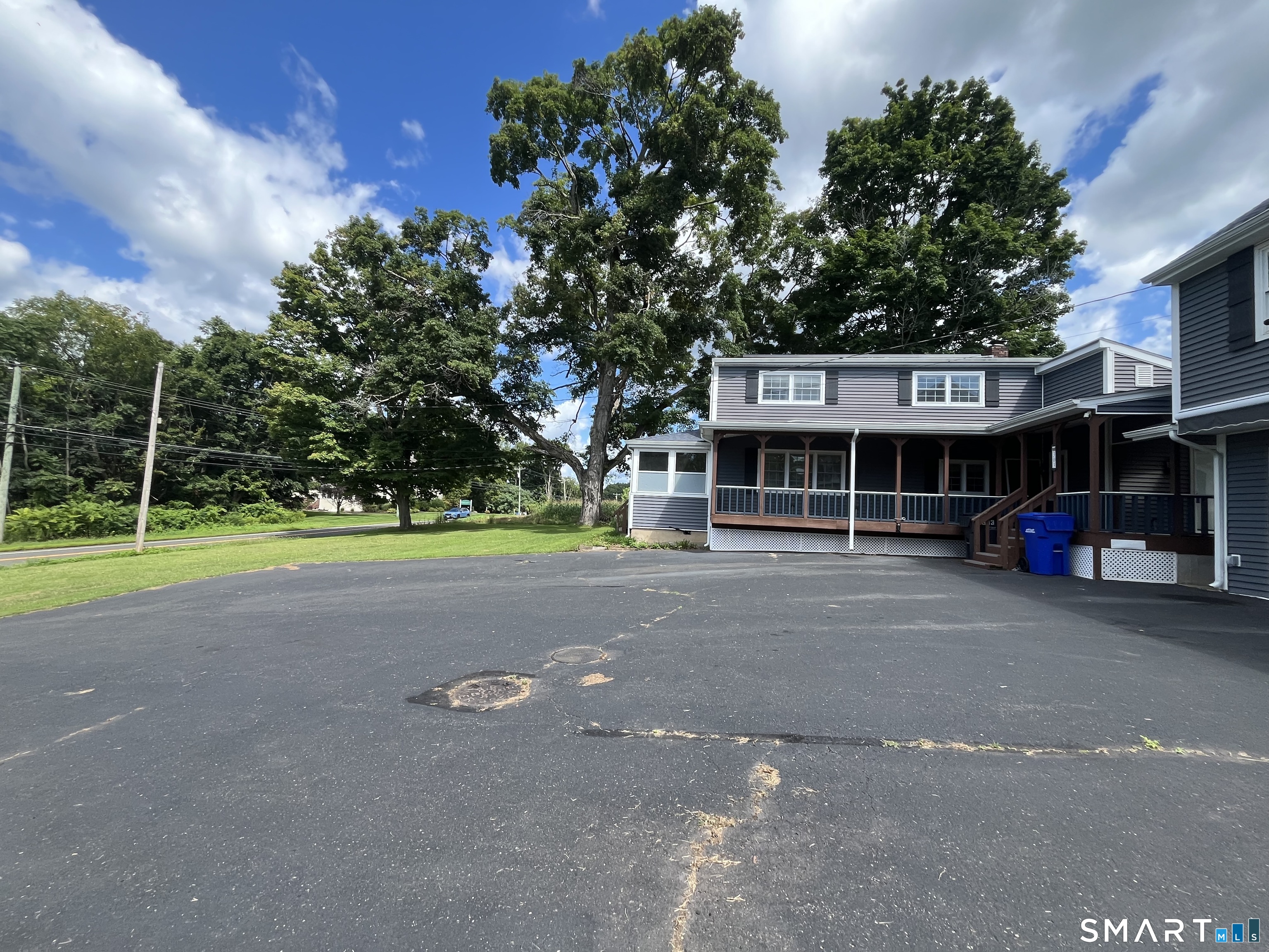303 Somers Road photo 33
