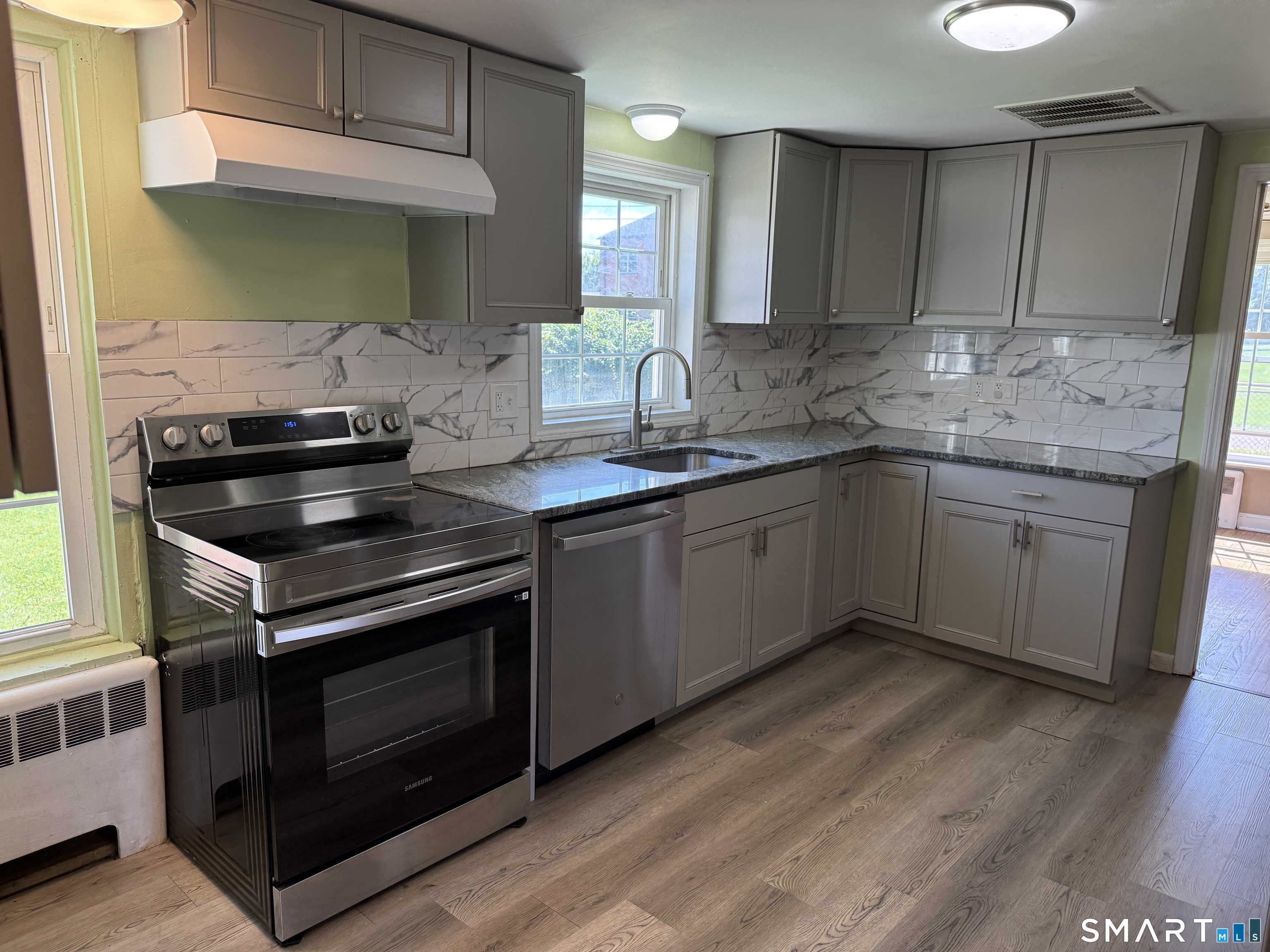 618 Willard Avenue photo 3