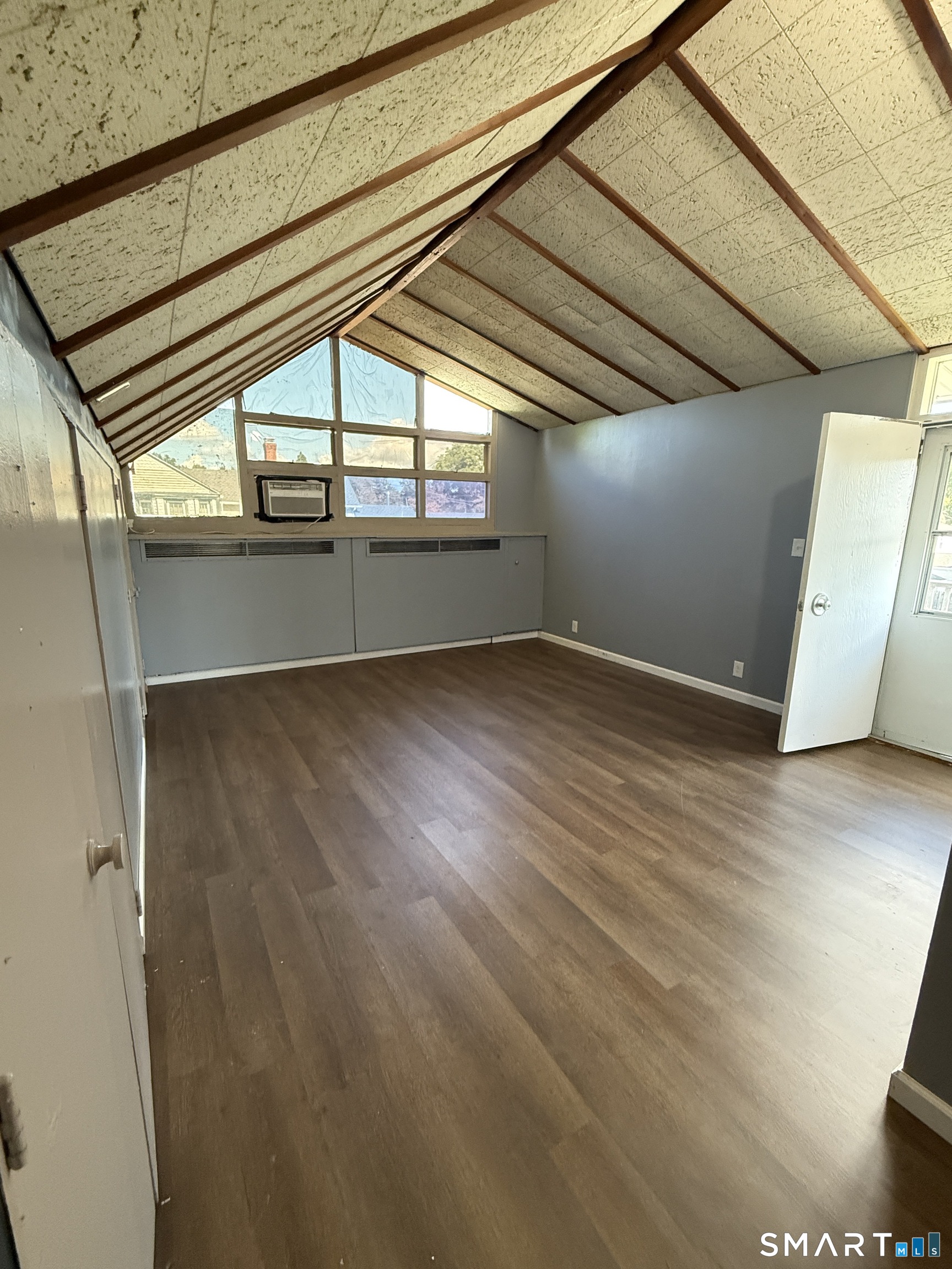 618 Willard Avenue photo 9