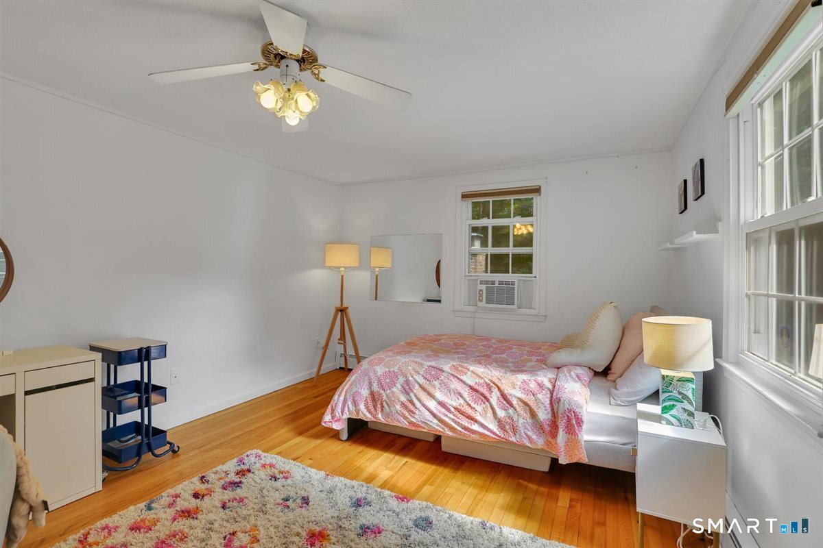83 Crestwood Drive photo 25