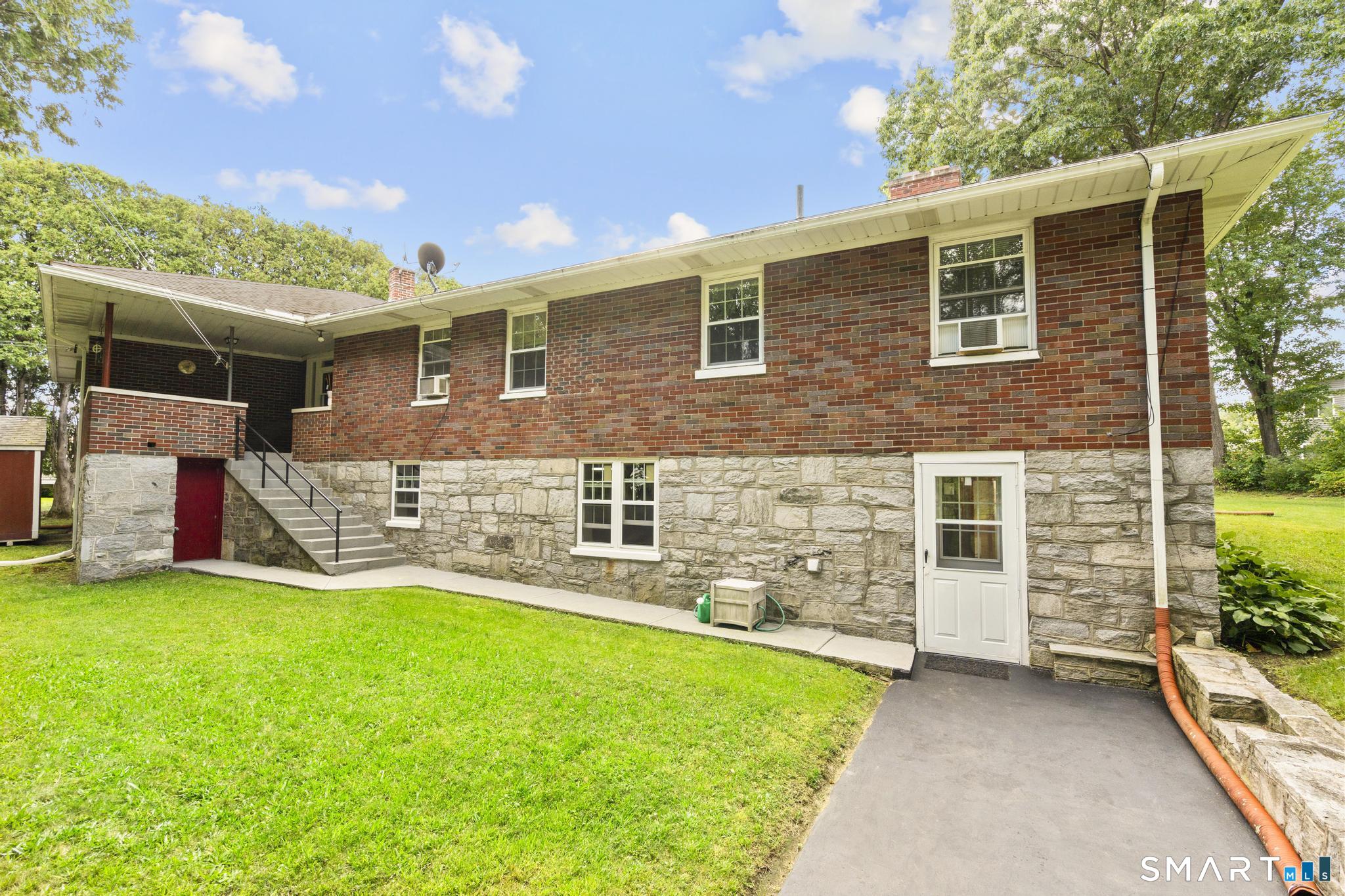 66 Goff Street photo 33
