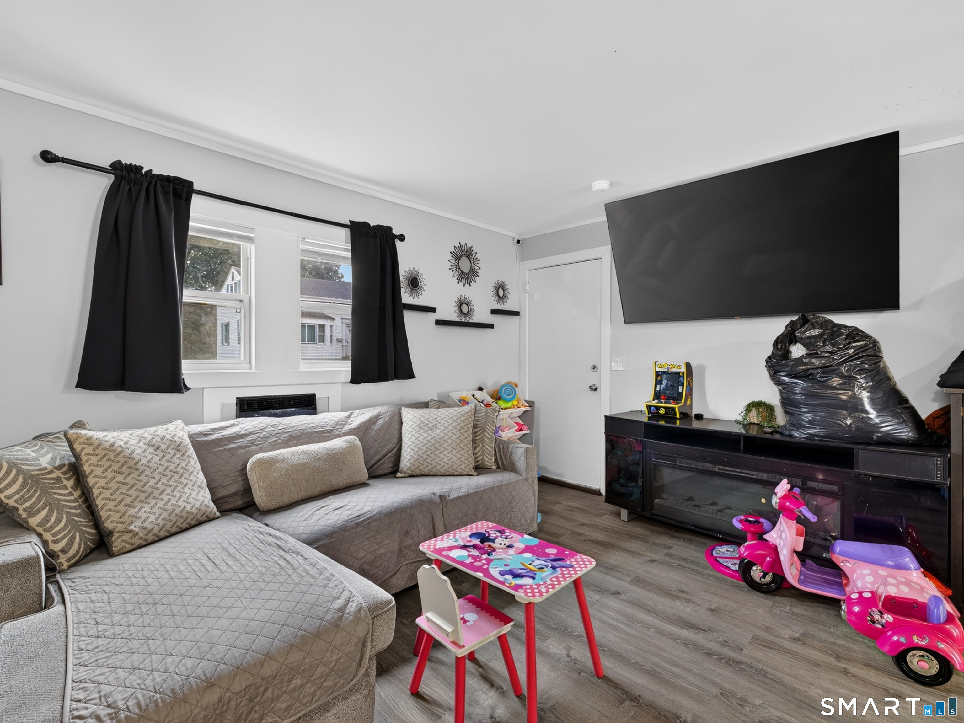 119 Lincoln Avenue photo 18