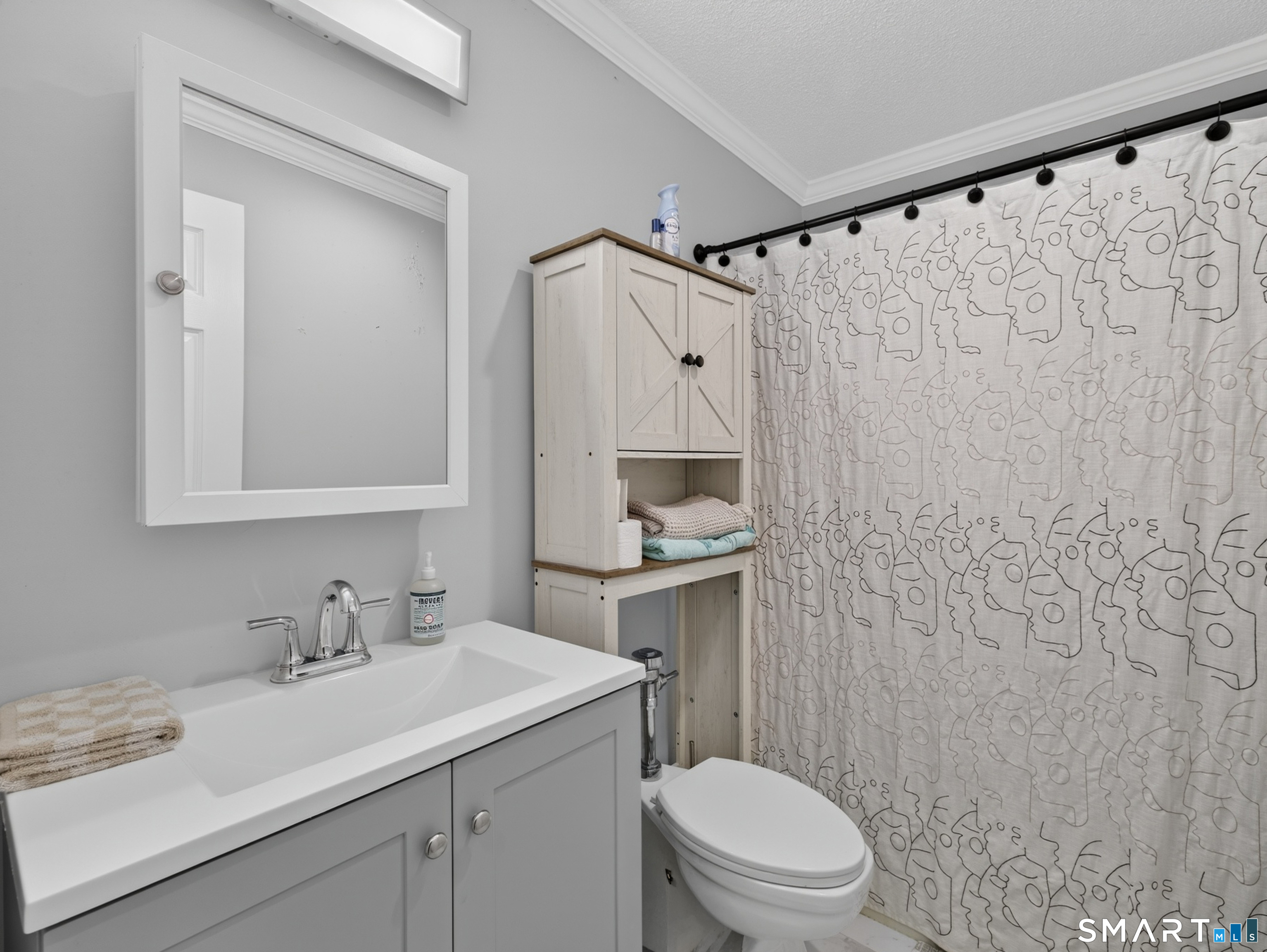 119 Lincoln Avenue photo 32