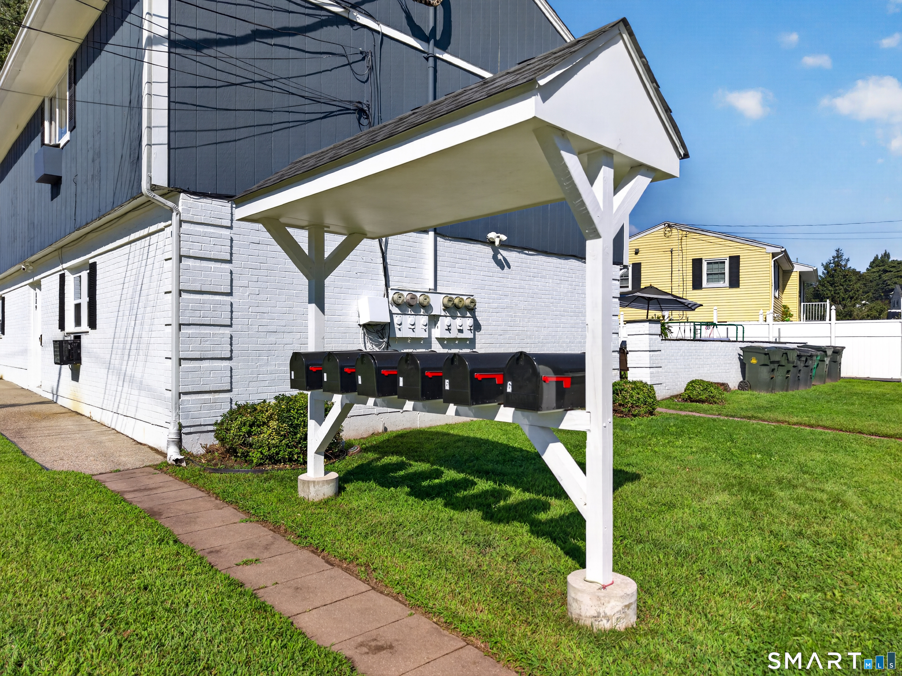 119 Lincoln Avenue photo 10