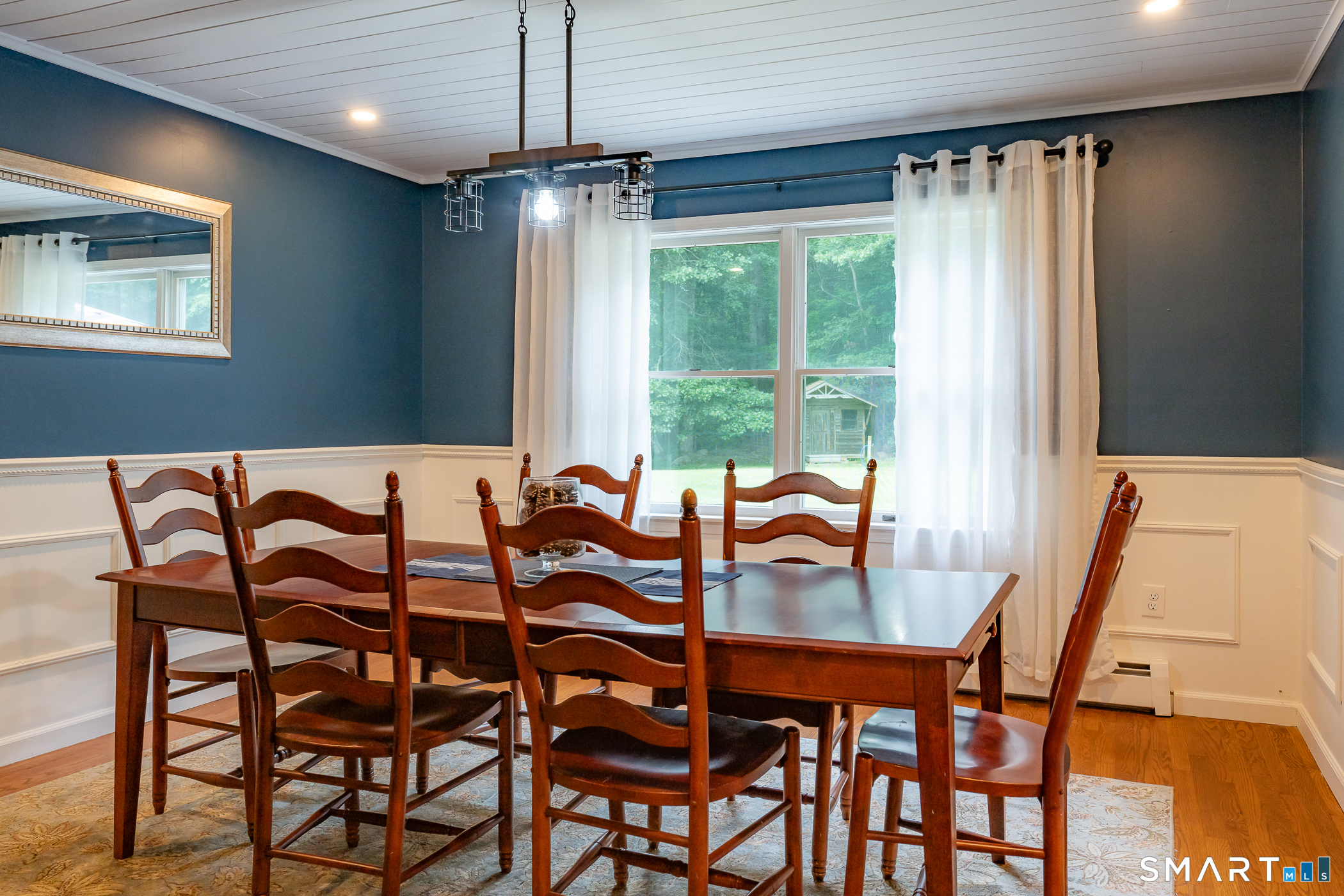 98 Dean Road photo 17