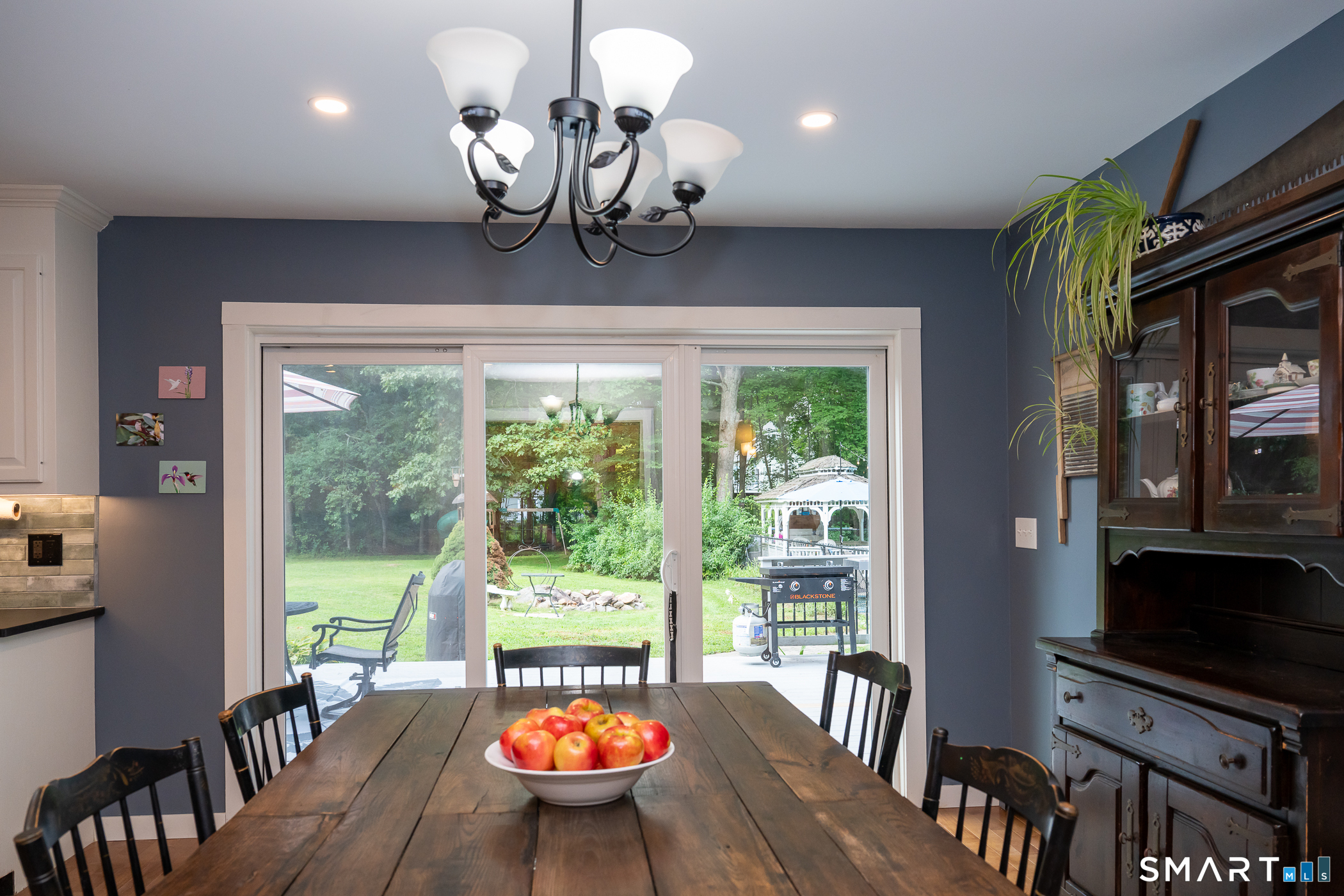 98 Dean Road photo 15