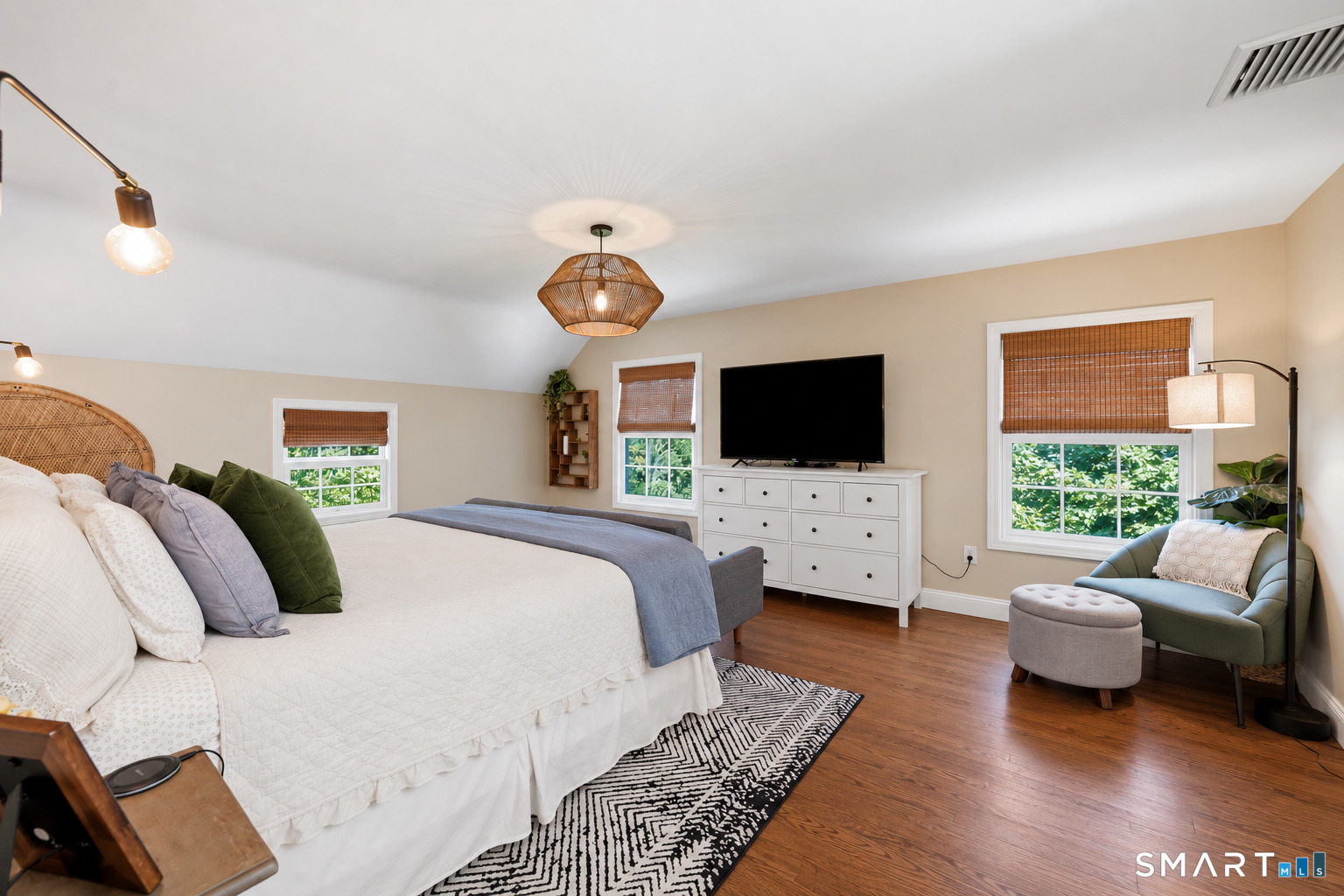 12 Edgewood Avenue photo 23