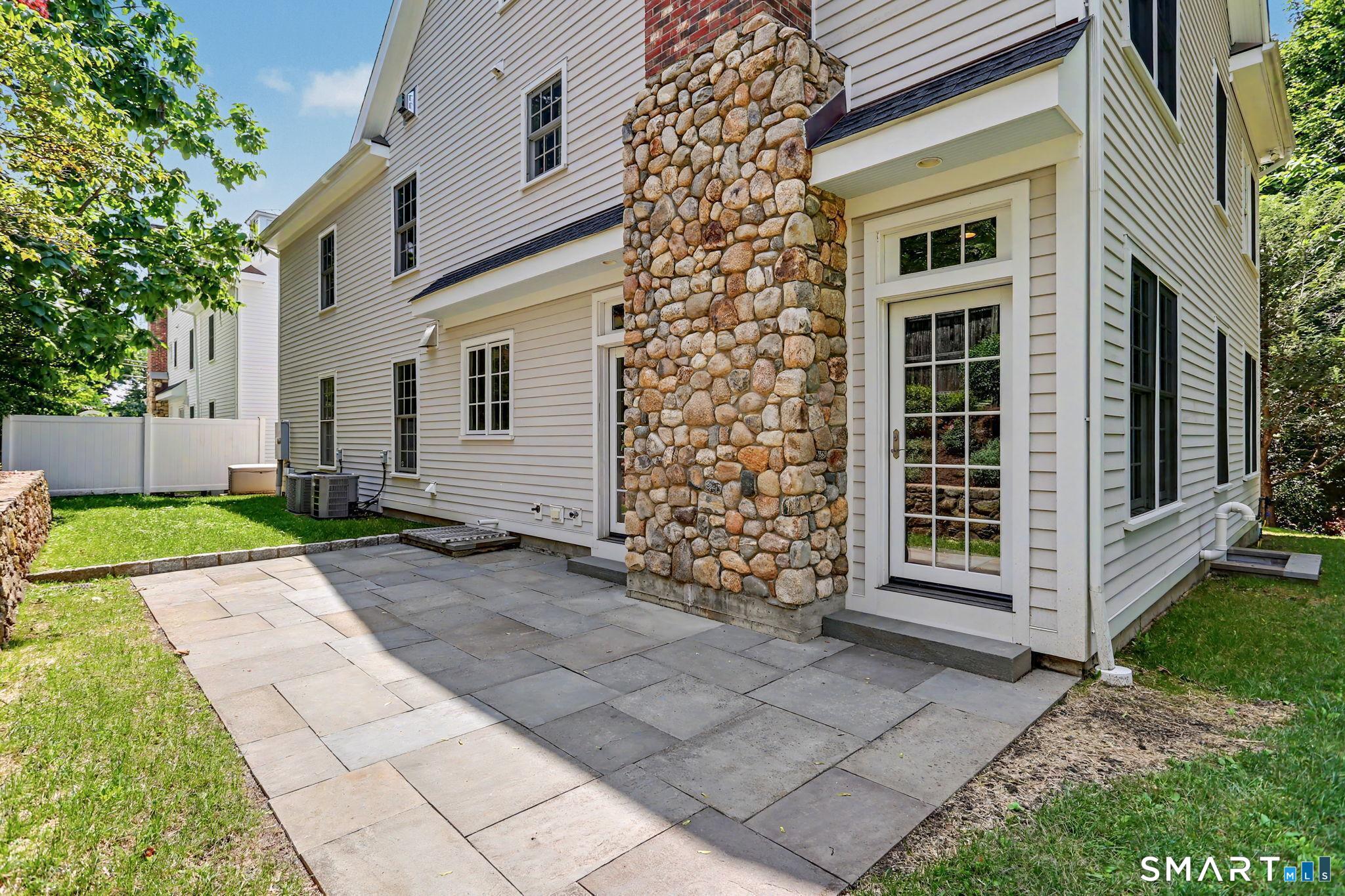 31 Richmond Hill Road, #31, New Canaan, CT 06840