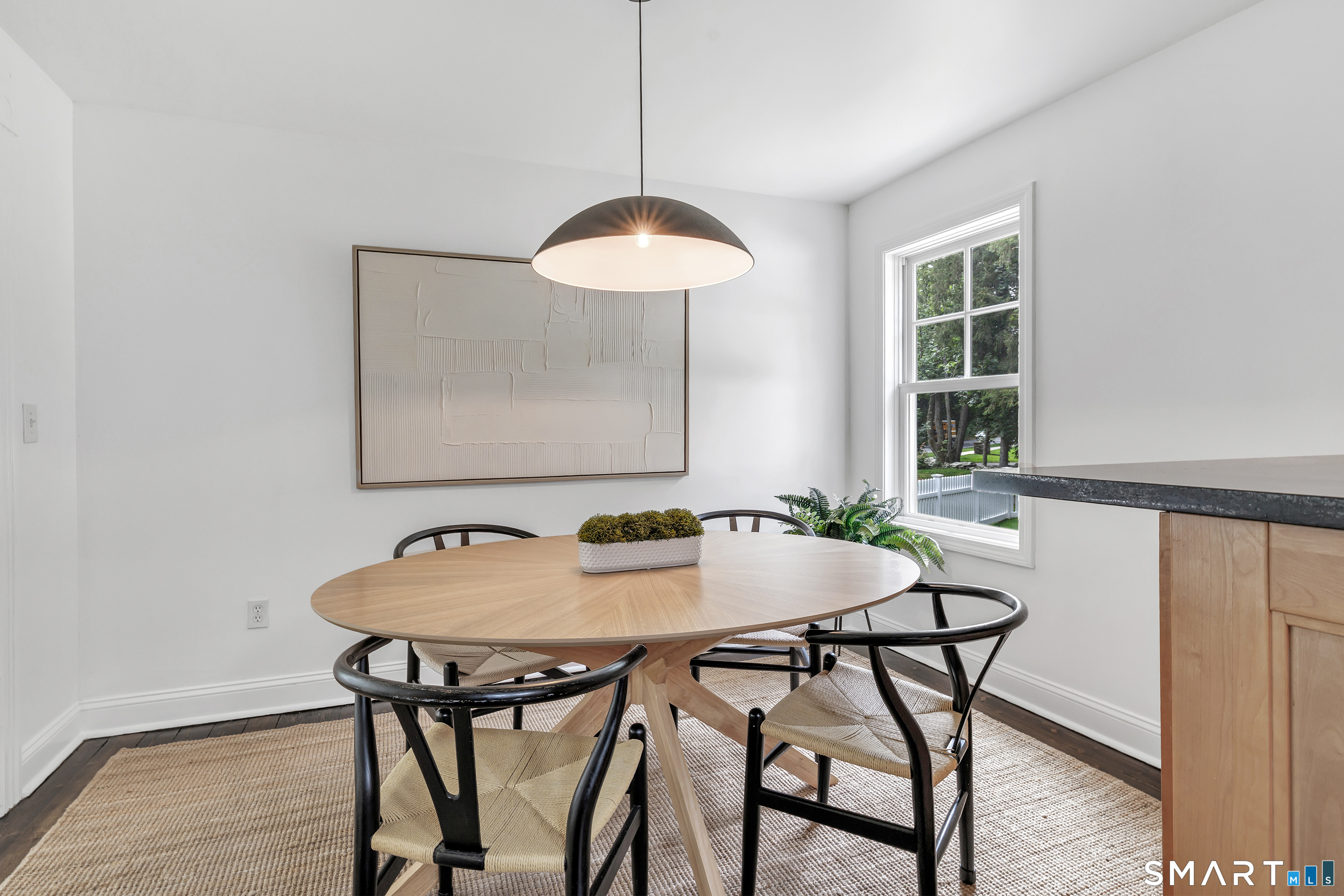 1 Maplewood Avenue photo 8