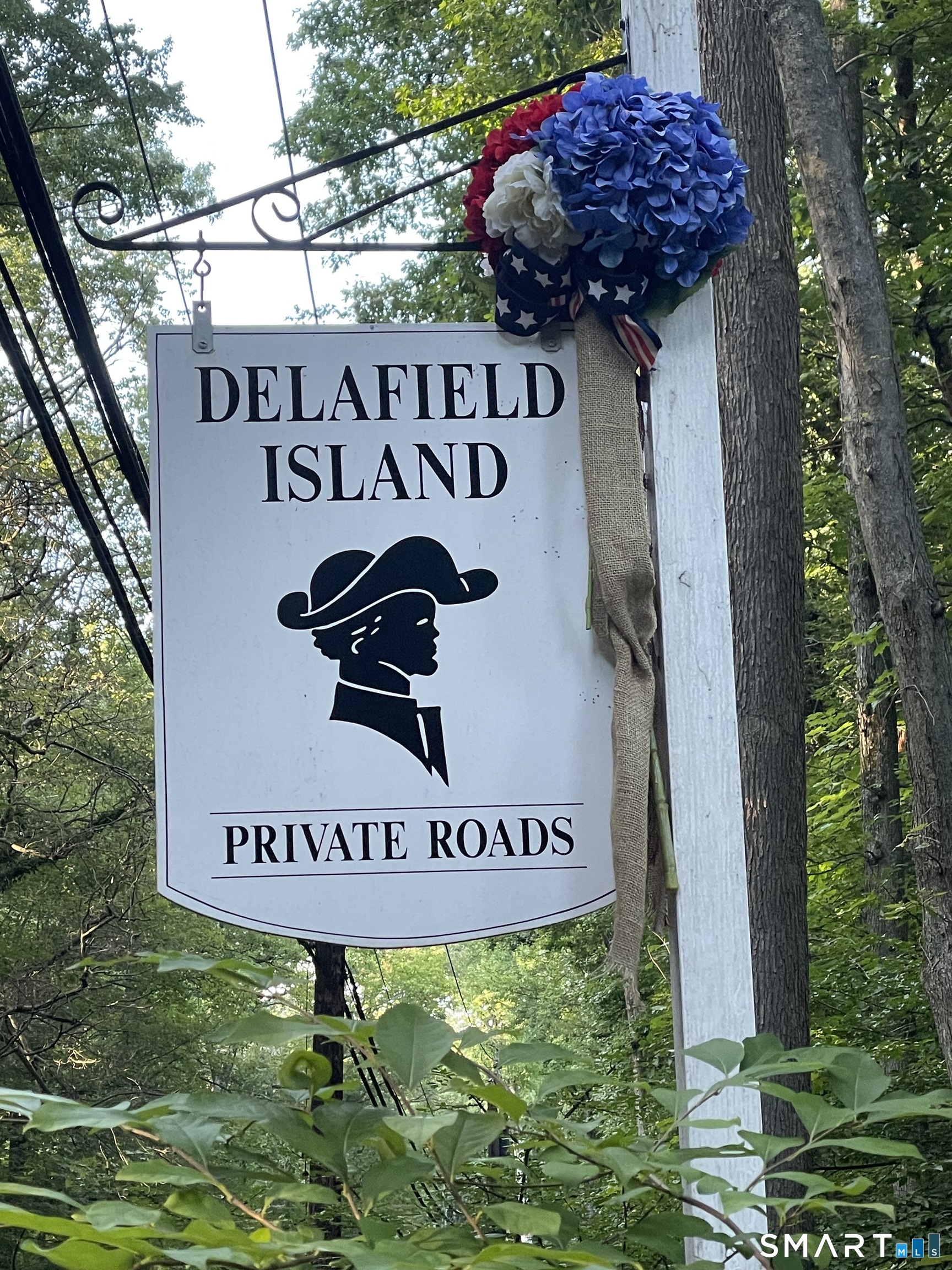 9 Tory Hole Road, Darien, Connecticut photo 2