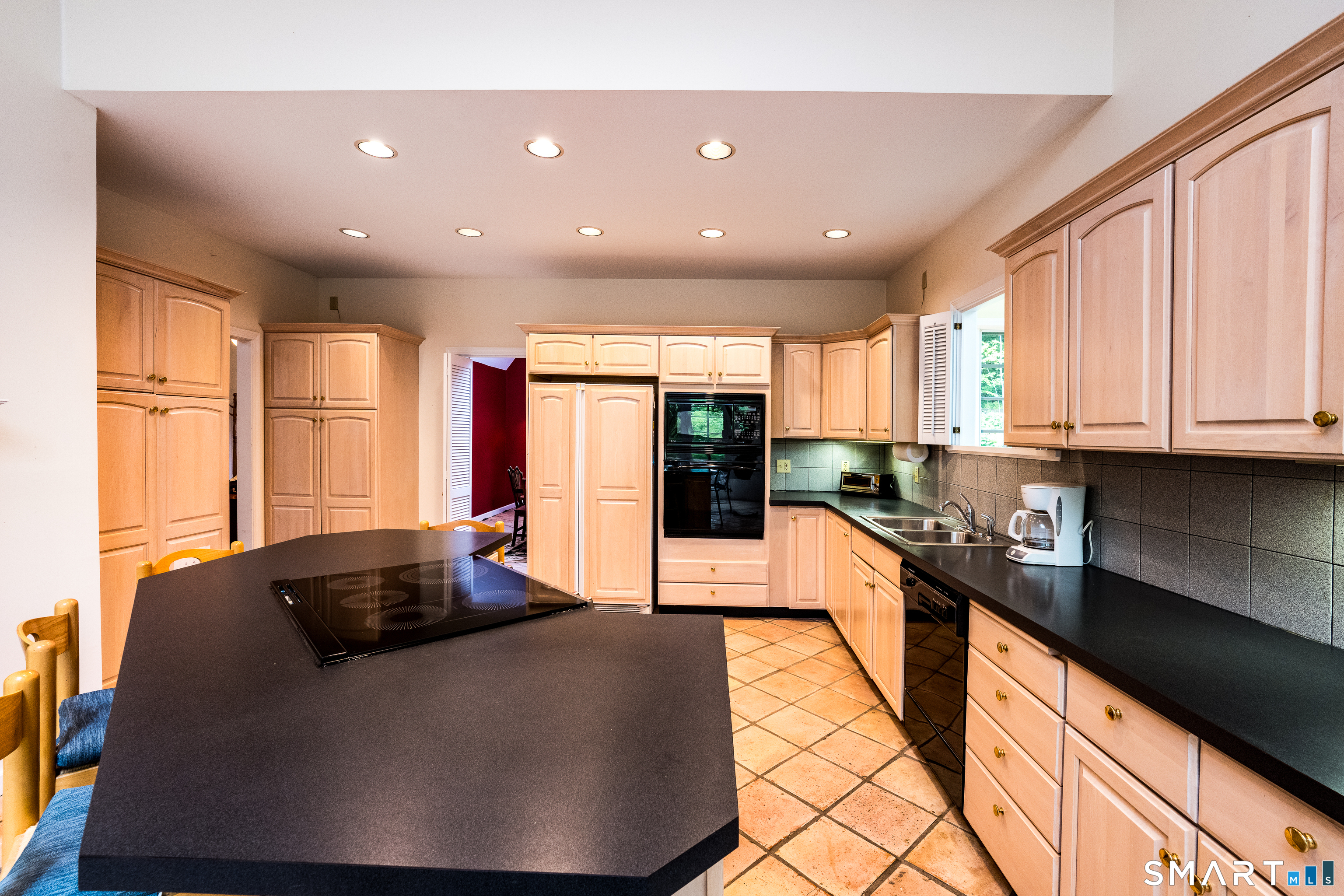 12 Woodin Road photo 14