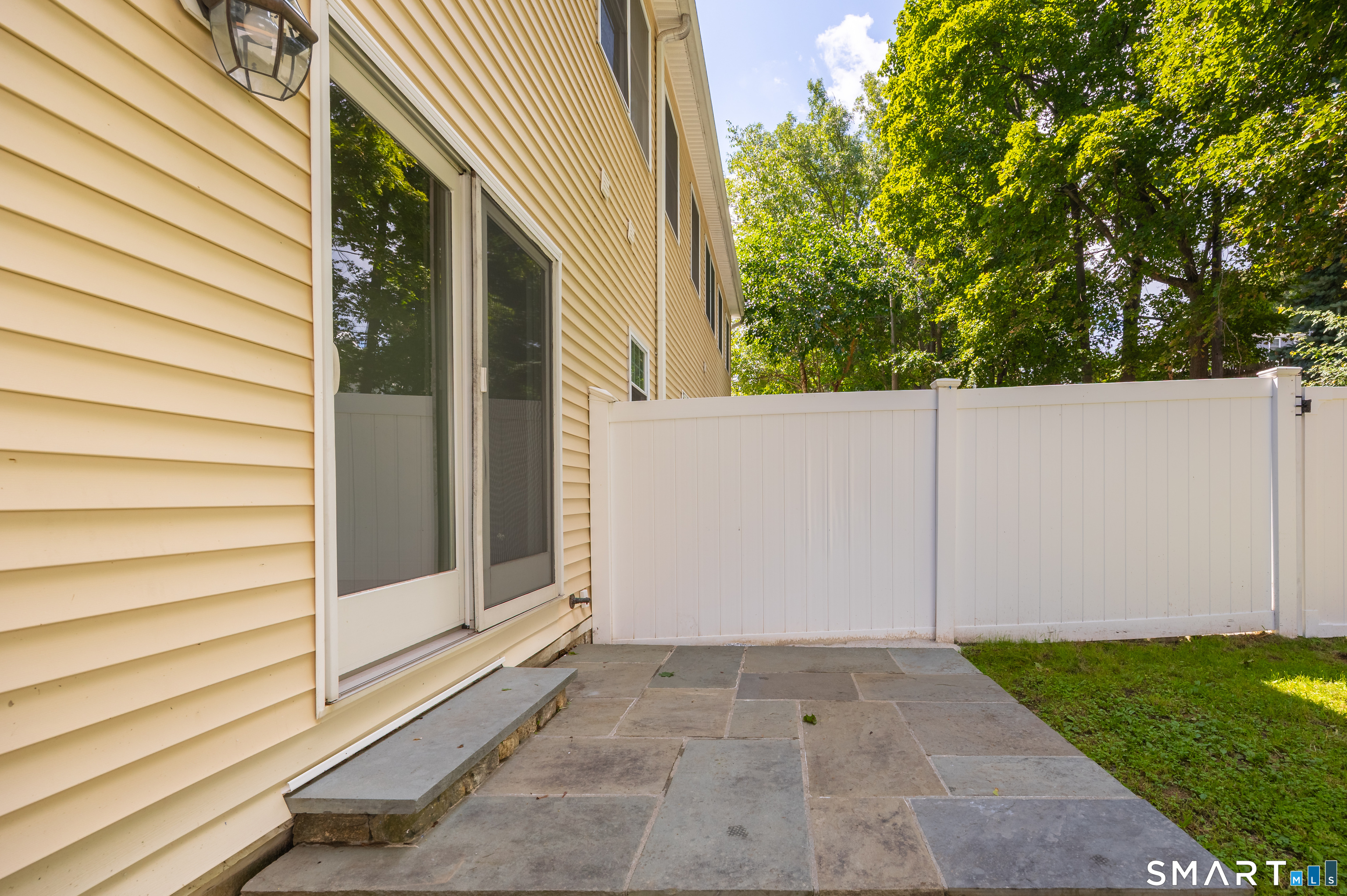 Photo 19 of Townhouse for sale at 806 Hope St #1, Stamford, CT 06907 | MLS# 24205114 | Listing updated on 2026-09-13