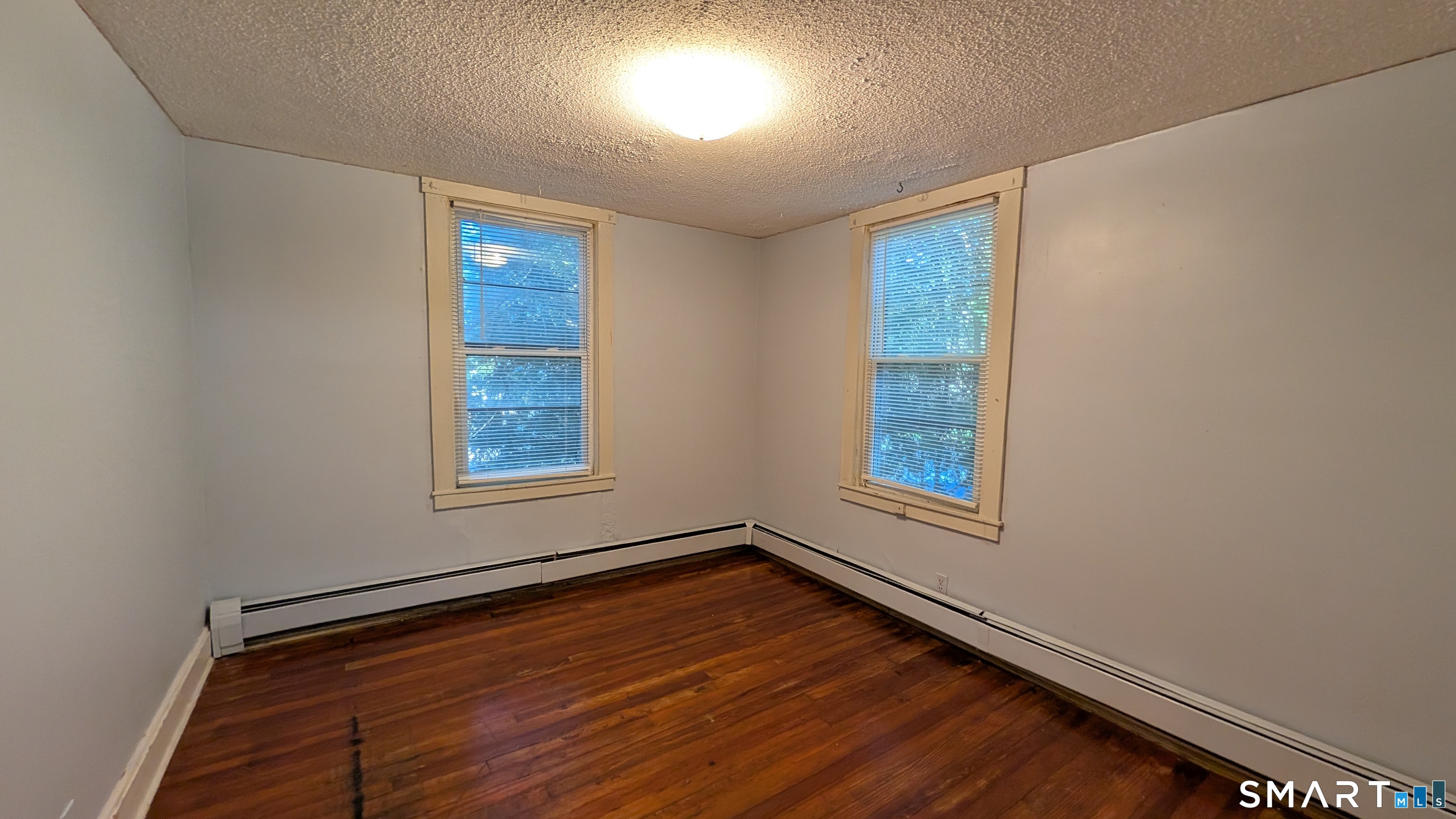 70-1/2 Hunters Avenue photo 12